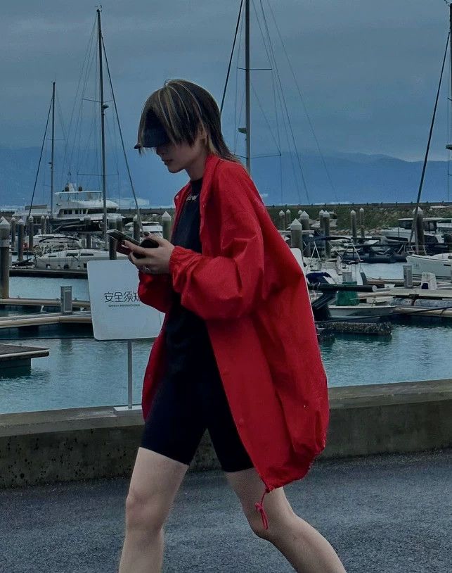 Balenciaga Balenciaga size 48 Red embroidered logo jacket Size US M / EU 48-50 / 2 - 4 Thumbnail
