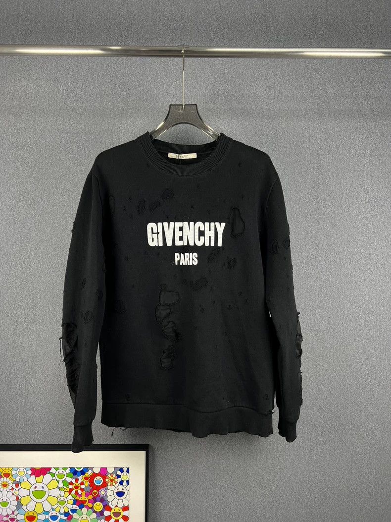 Givenchy Givenchy Large Hole Sweatshirt, L size, 95% New Size US L / EU 52-54 / 3 - 1 Thumbnail