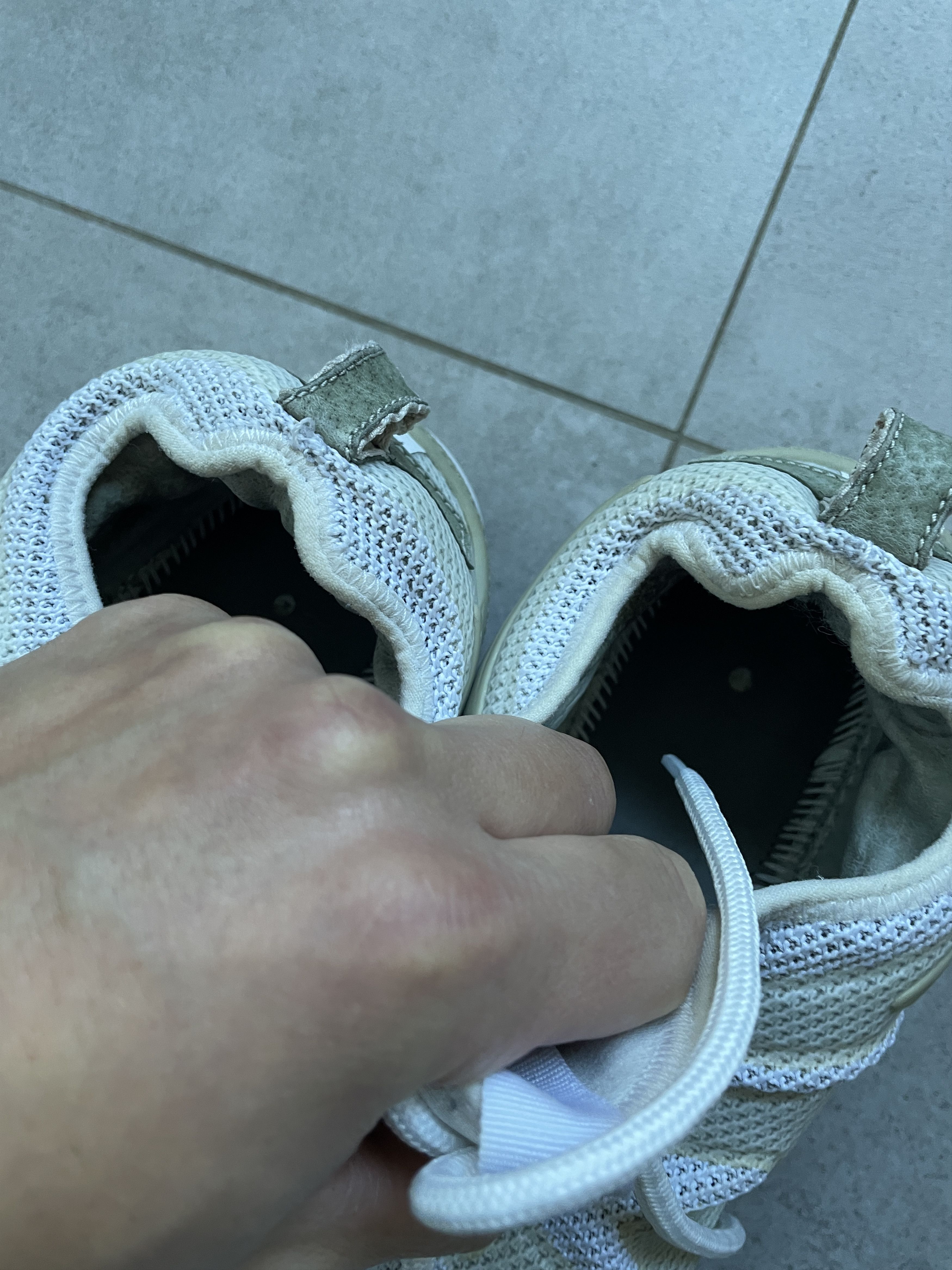 Kim Jones × Nike Y2K NIKE AIR ZOOM X KIM JONES TRIPLE WHITE RUNNERS Size US 6 / EU 39 - 9 Thumbnail