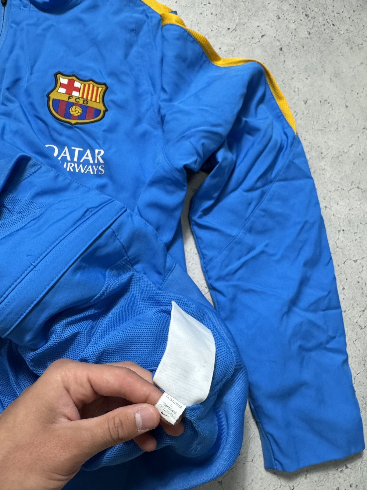 Nike Nike FC Barcelona Nylon Track Suit Football Jacket & Pants Size US L / EU 52-54 / 3 - 9 Thumbnail