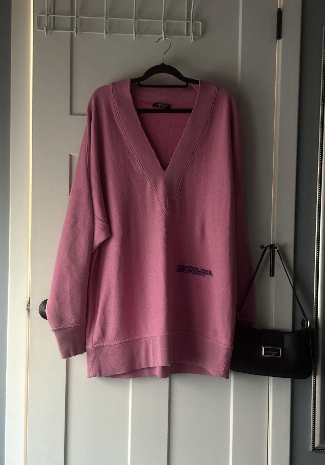 Calvin Klein 205W39NYC Calvin Klein 205W39NYC by Raf Simons Pink V neck Sweater Size US L / EU 52-54 / 3 - 1 Thumbnail
