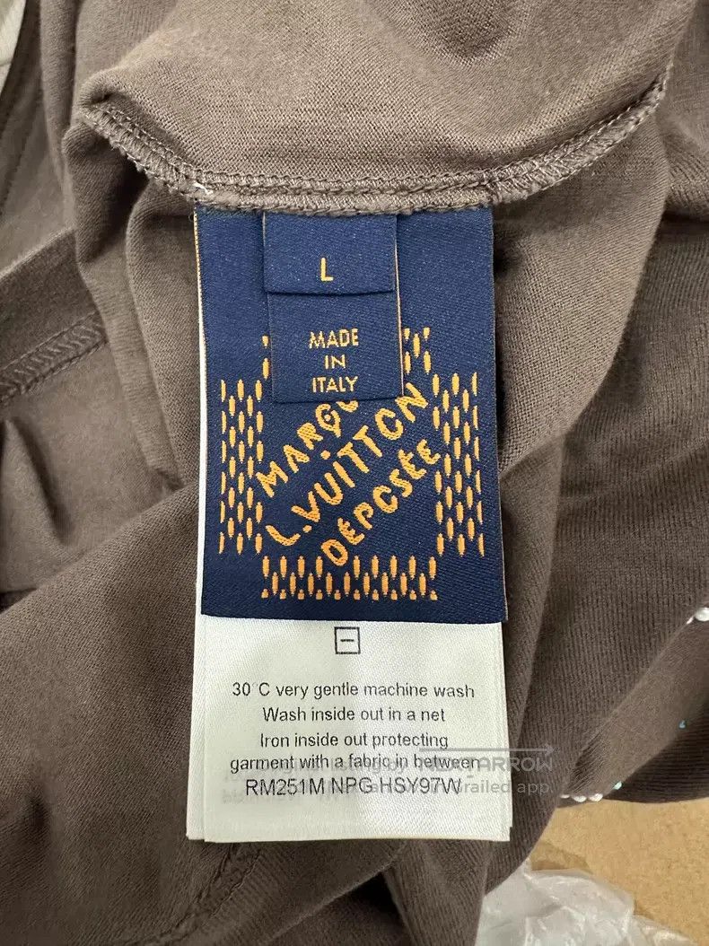 Louis Vuitton Louis Vuitton 25 New Men's Short Sleeves Size US L / EU 52-54 / 3 - 6 Thumbnail