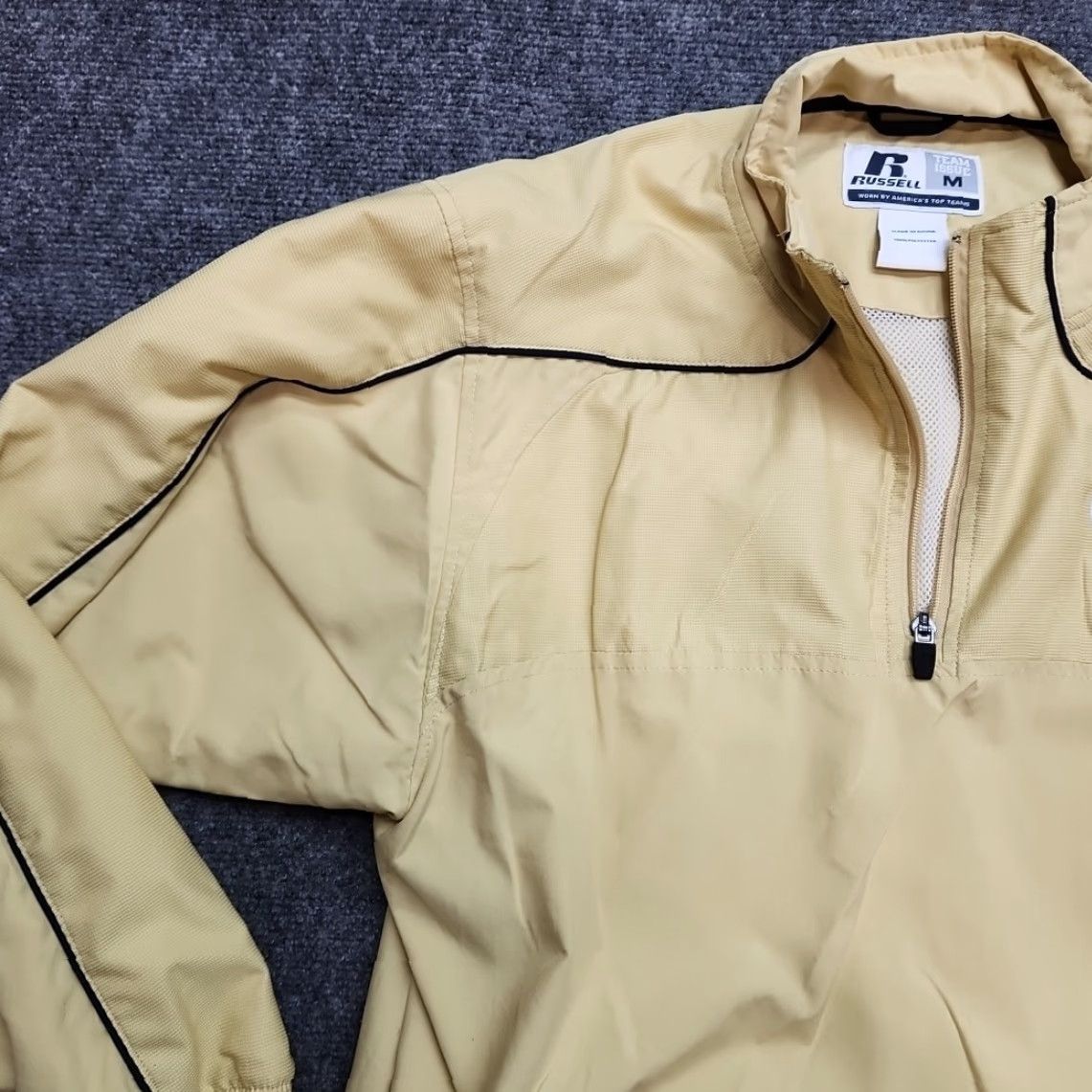 Russell Athletic VINTAGE Georgia Tech Windbreaker Men Medium Russell Athletic Team Issue Pullover Yellow M Jacket Size US M / EU 48-50 / 2 - 5 Thumbnail