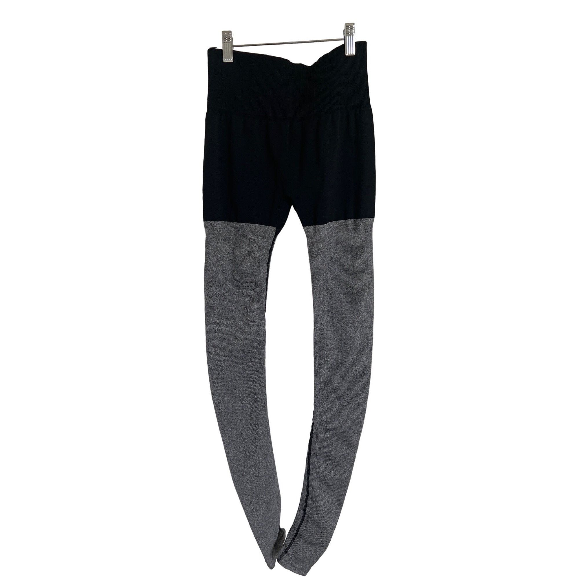 Spiritual Gangster Spiritual Gangster Contrast Grey & Black Ribbed Leggings Size 26" / US 2 / IT 38 - 1 Thumbnail