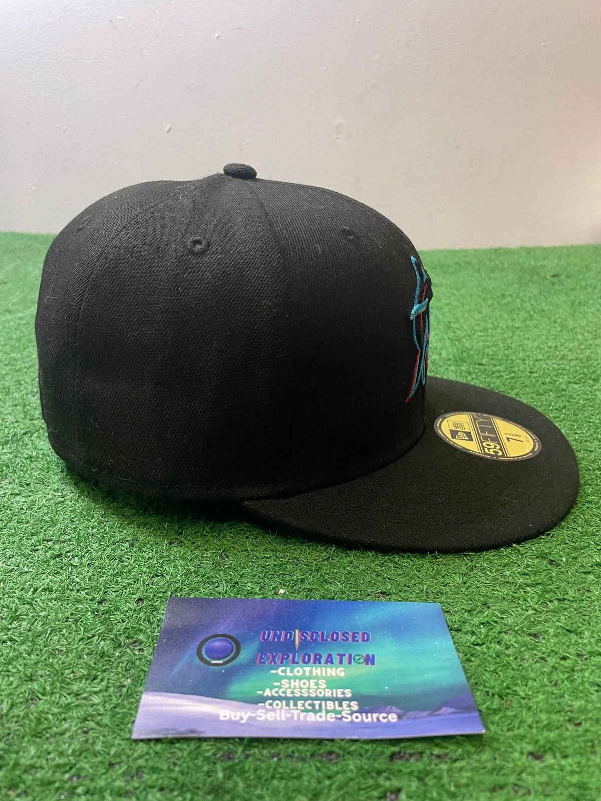 New Era Miami Marlins black fitted new era hat Size ONE SIZE - 2 Thumbnail