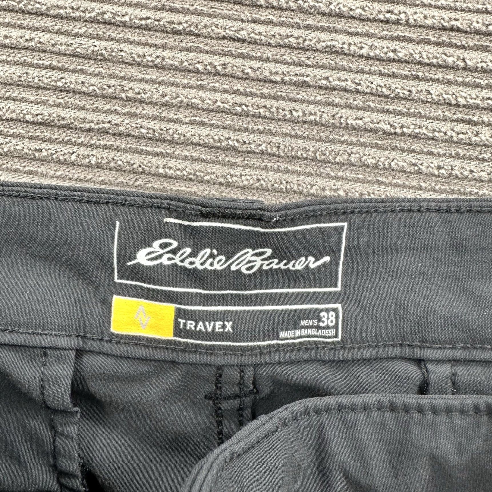 Eddie Bauer Eddie Bauer Travex Shorts Men 38 Black Nylon Outdoors Hiking Walking Exploring Chino 5-Pocket Regular Waist 10 In Inseam Mens Size US 38 / EU 54 - 3 Thumbnail