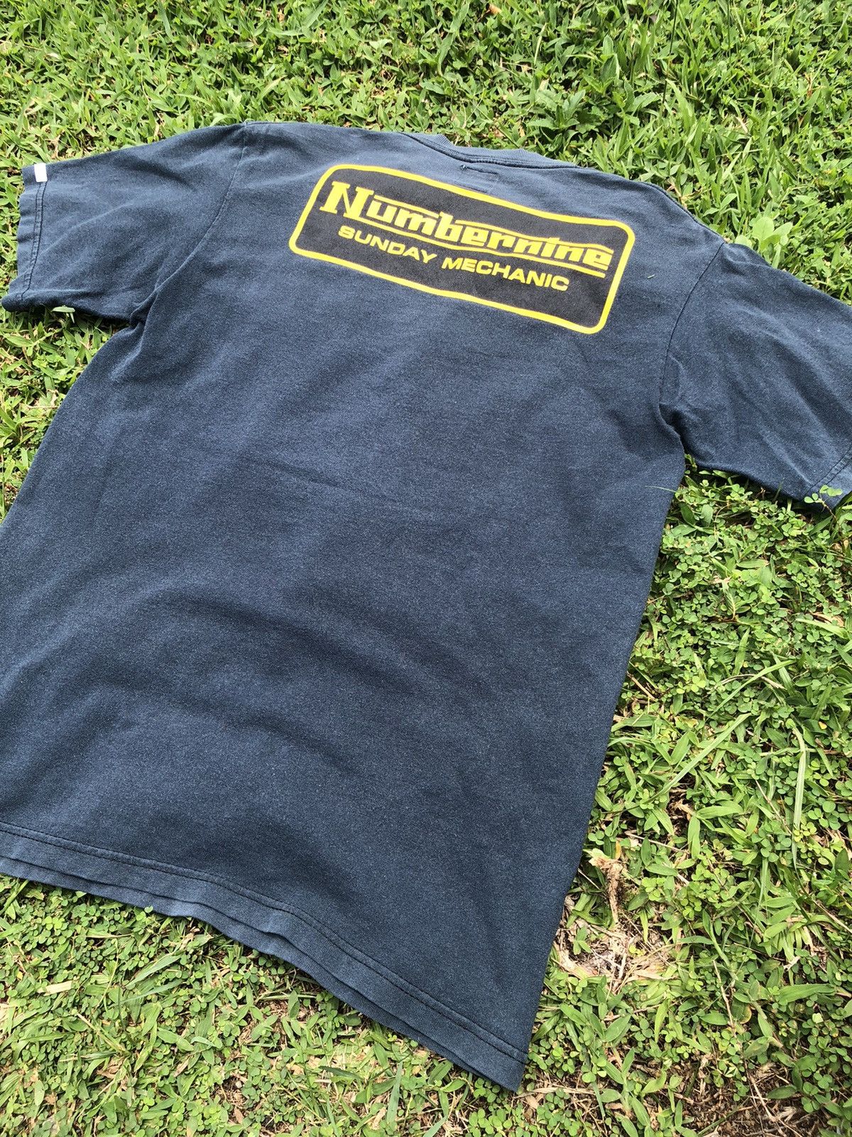 Number (N)ine Vintage Japanese Brand AW00 Number Nine Sunday Mechanic Tee Size US M / EU 48-50 / 2 - 2 Thumbnail