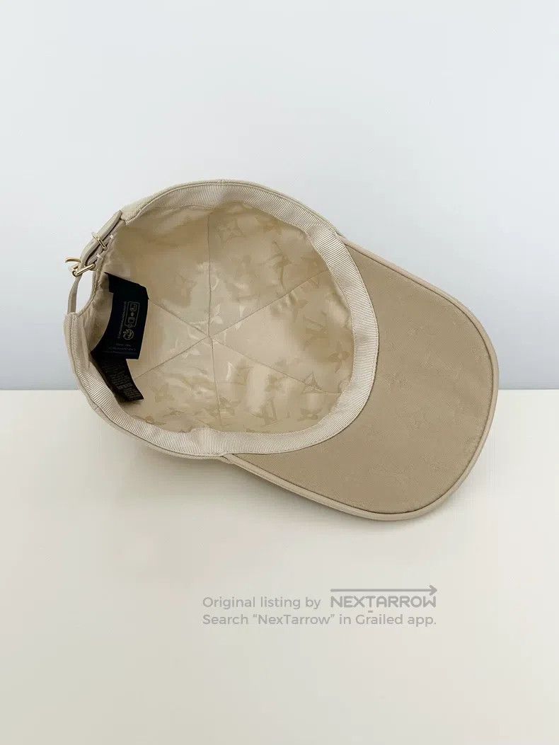 Louis Vuitton Louis Vuitton Metal logo beige simple casual fashion cap Size ONE SIZE - 8 Thumbnail