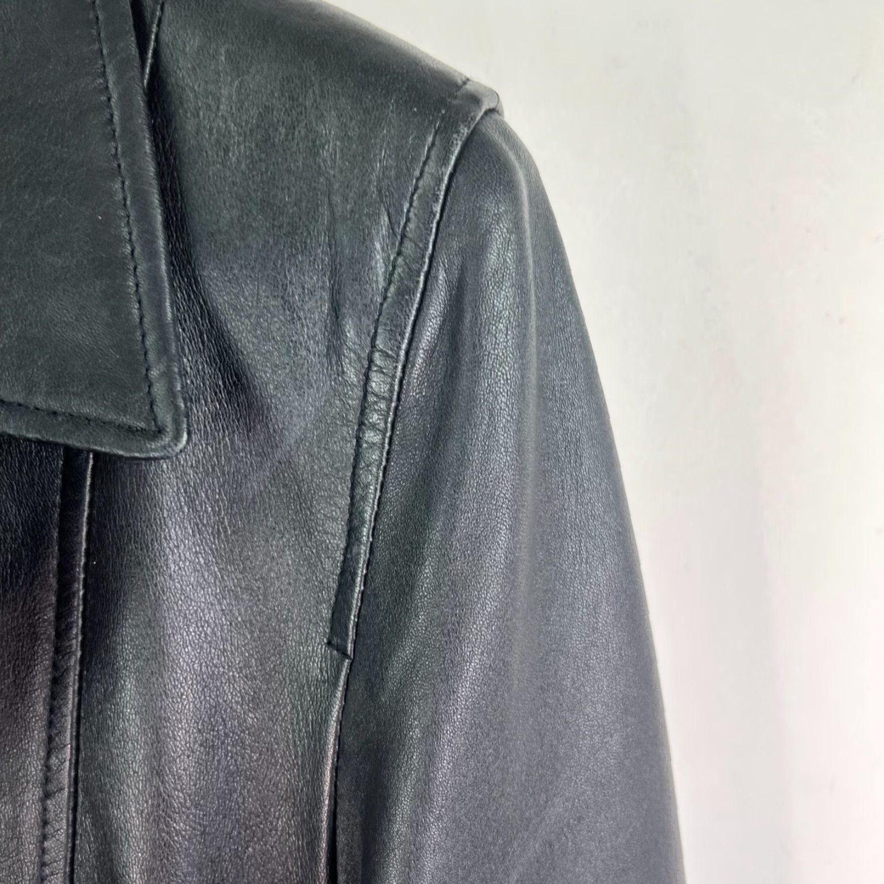 Vintage Travelers Vintage Leather Mid Length Coat Womens Size M Black Size M / US 6-8 / IT 42-44 - 2 Thumbnail