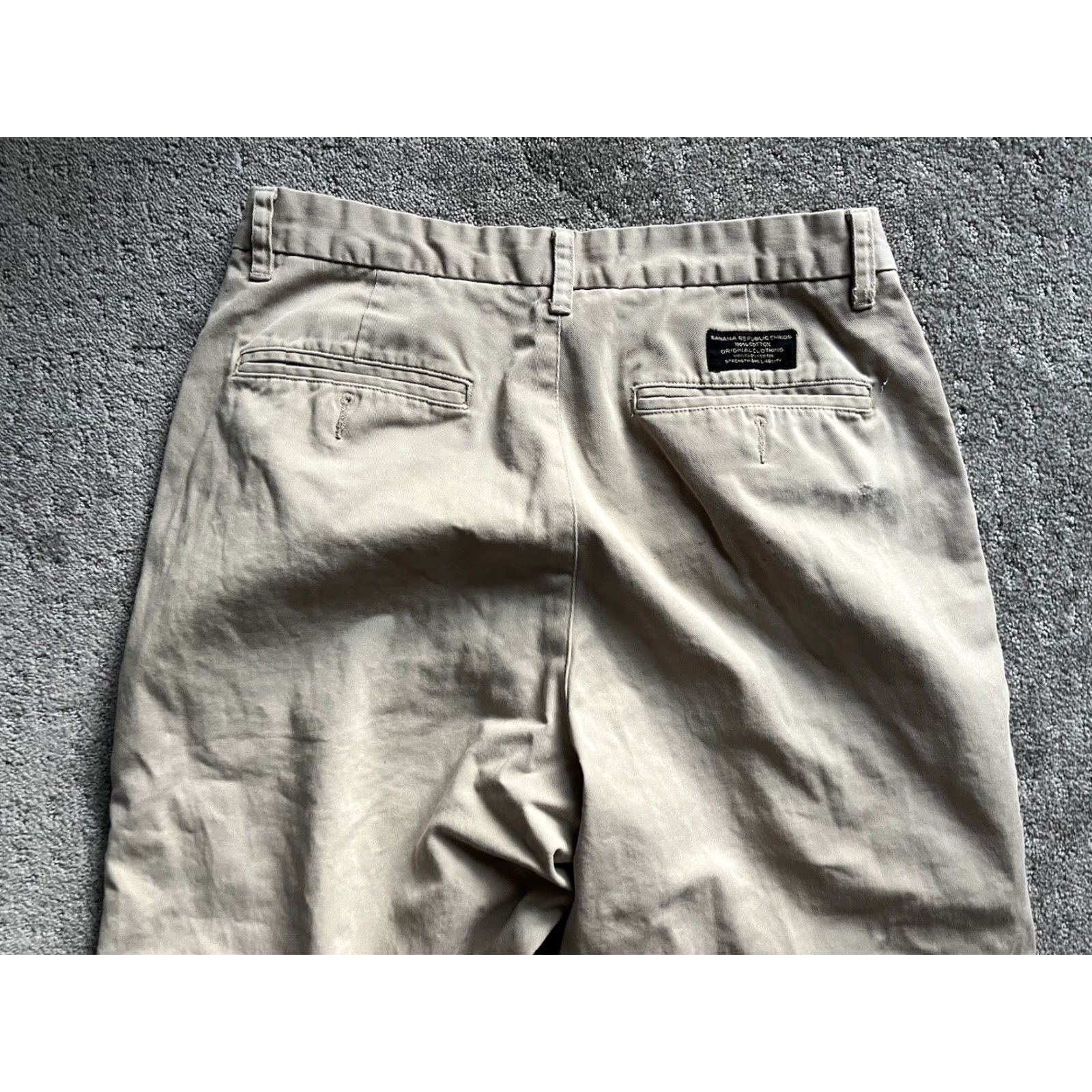 Banana Republic VINTAGE Banana Republic Khaki Pants Chino Mens 32R Regular Brown 29in Inseam Mens Size US 32 / EU 48 - 4 Thumbnail