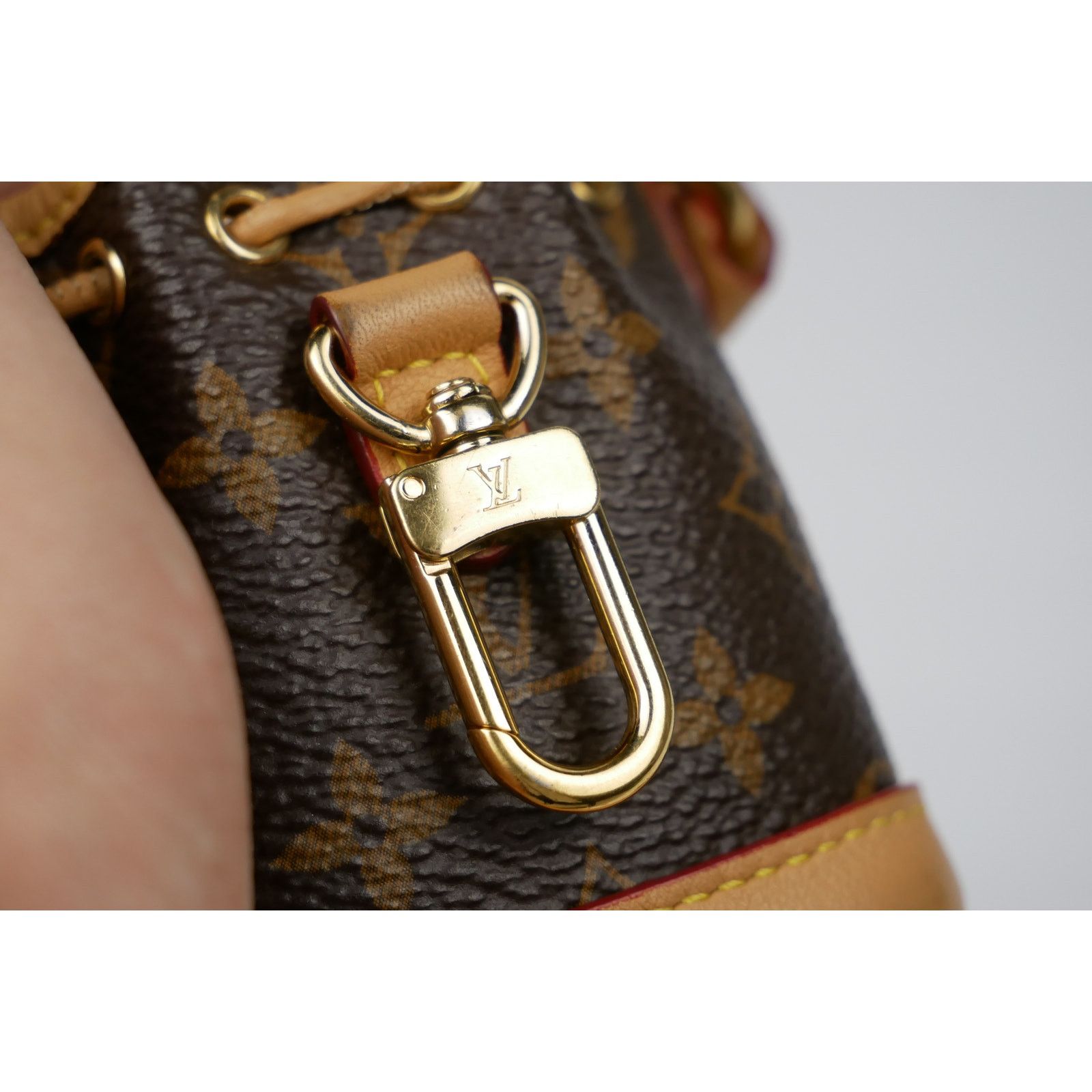 Louis Vuitton Louis Vuitton Micro Neo Bag Charm Size ONE SIZE - 13 Thumbnail