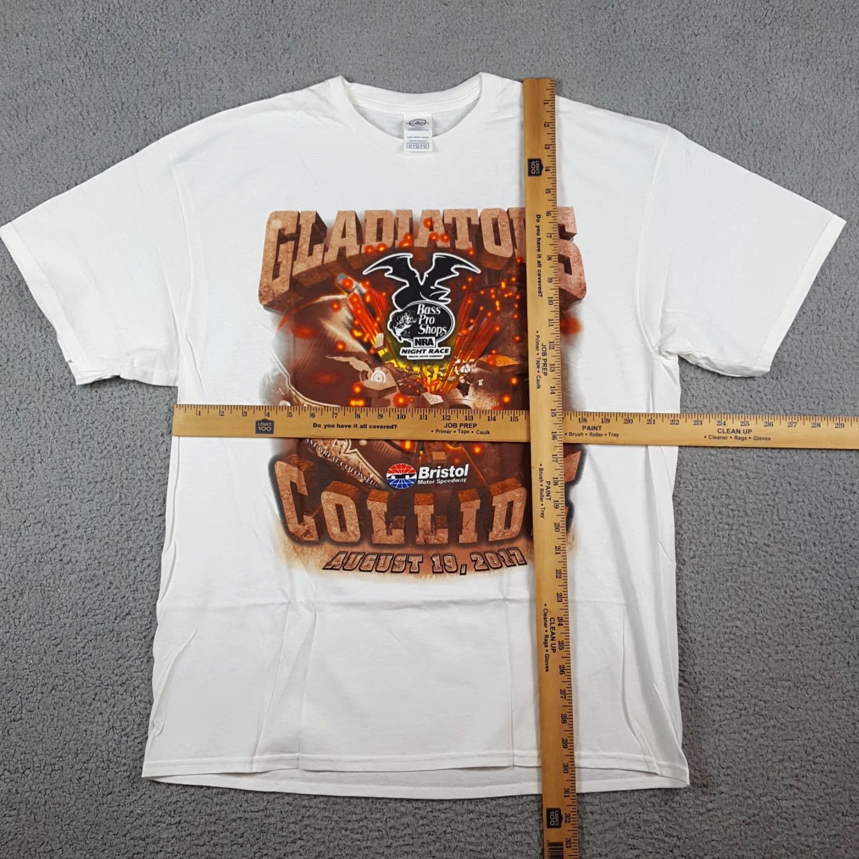 Delta VINTAGE NASCAR Gladiators Collide Bristol Racing Delta T-Shirt Mens XL White Cot​ton Embroidered Logo Retro 90s 00s Vintage Y2K Racing EPL Size US XL / EU 56 / 4 - 8 Thumbnail