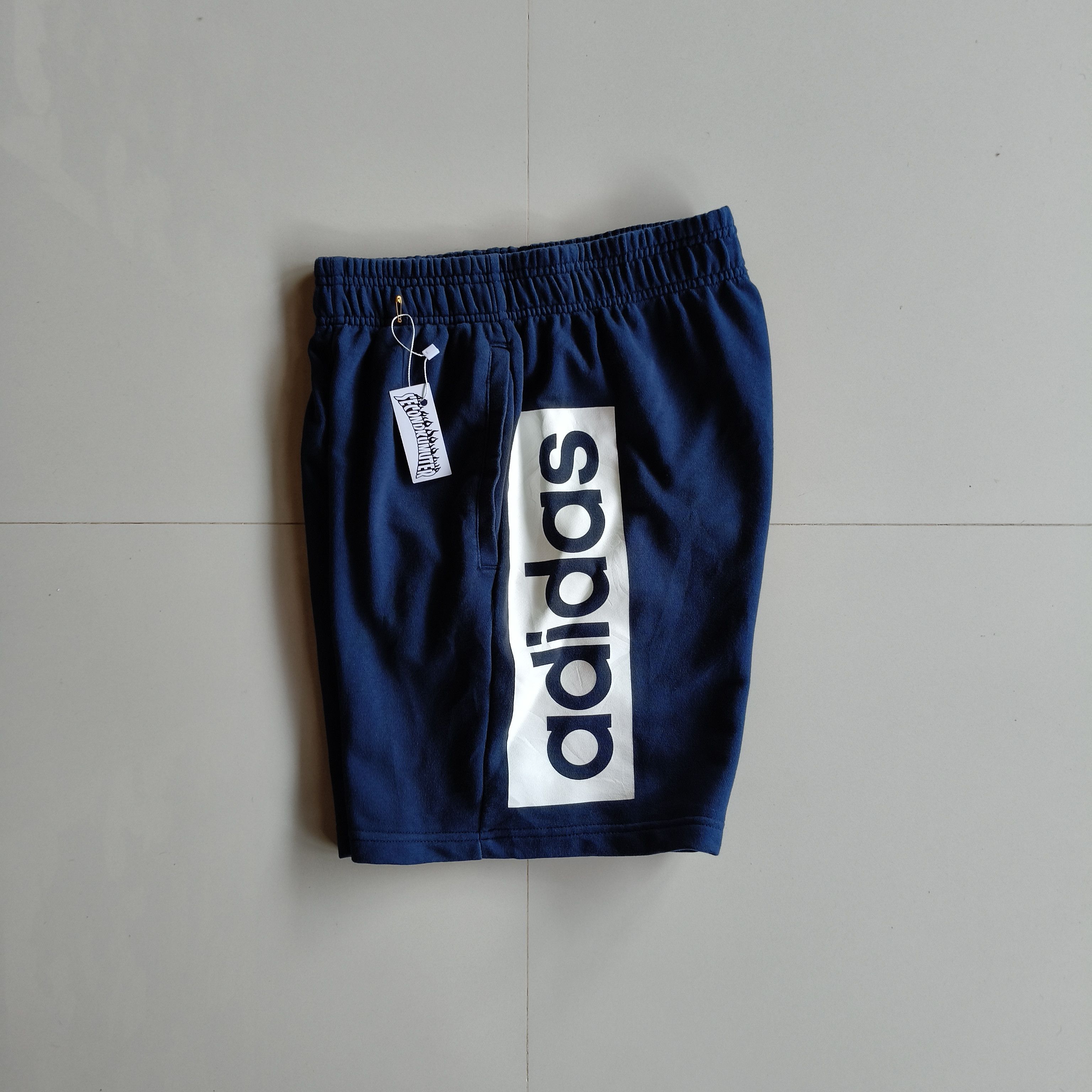 Adidas Adidas short Size US 32 / EU 48 - 2 Thumbnail
