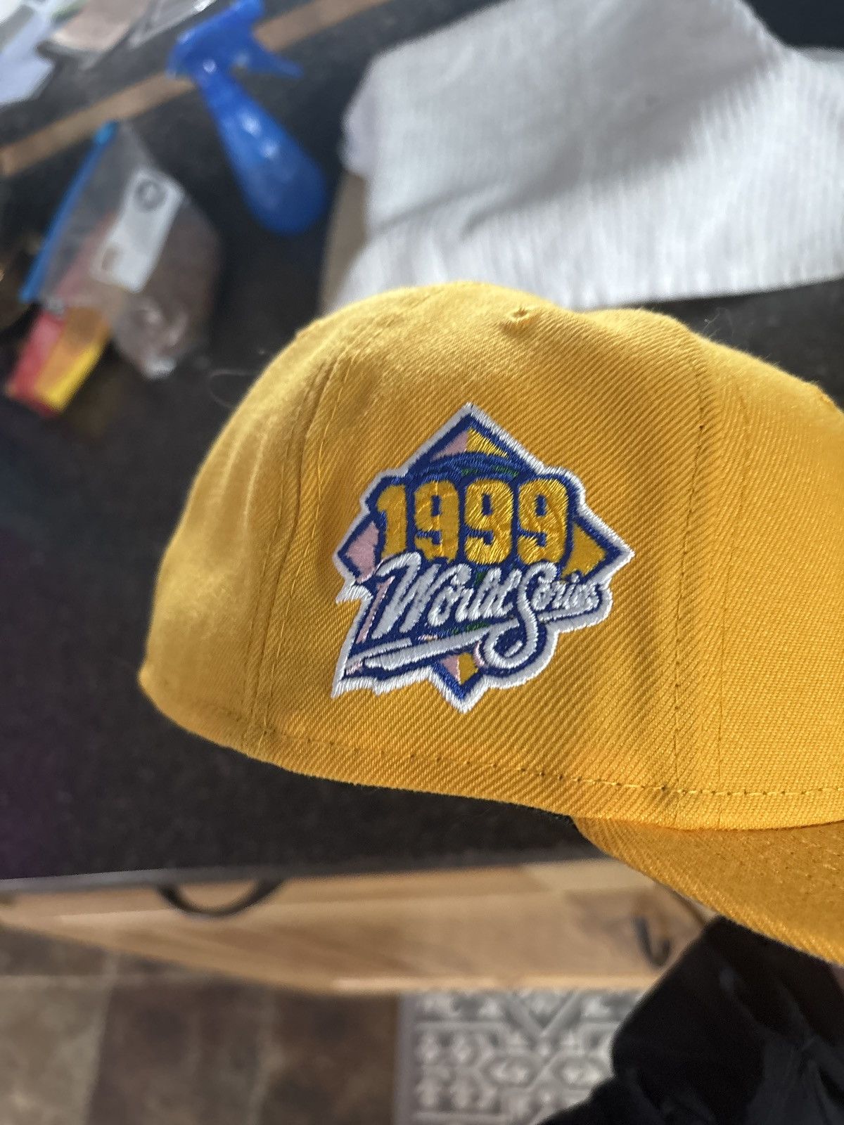 New Era × New York Yankees Yellow New Era Yankee Hat Size ONE SIZE - 3 Thumbnail