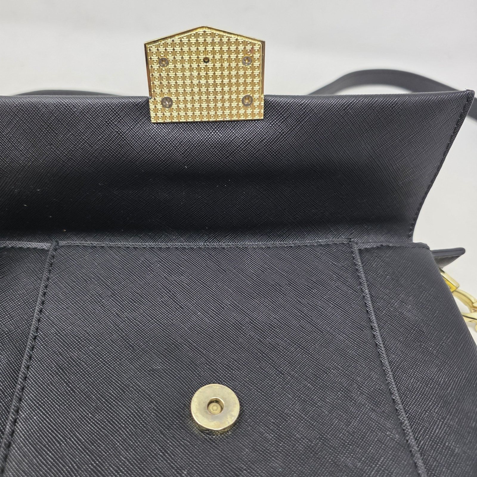 Steve Madden Steve Madden Black Crossbody Foldover Bag Gold Hardware Size ONE SIZE - 3 Thumbnail