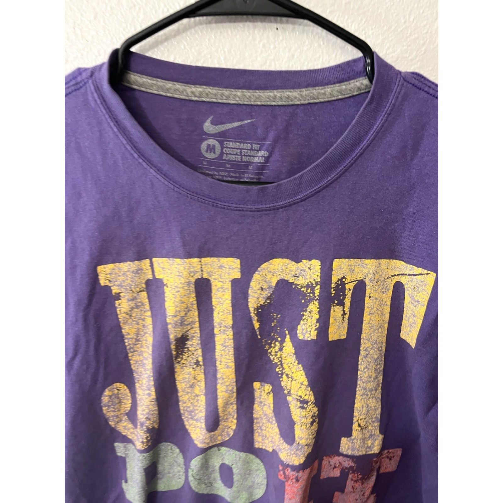 Nike VINTAGE Nike Shirt Mens Just Do It Logo T-Shirt Purple Medium Distres? Size US M / EU 48-50 / 2 - 2 Thumbnail