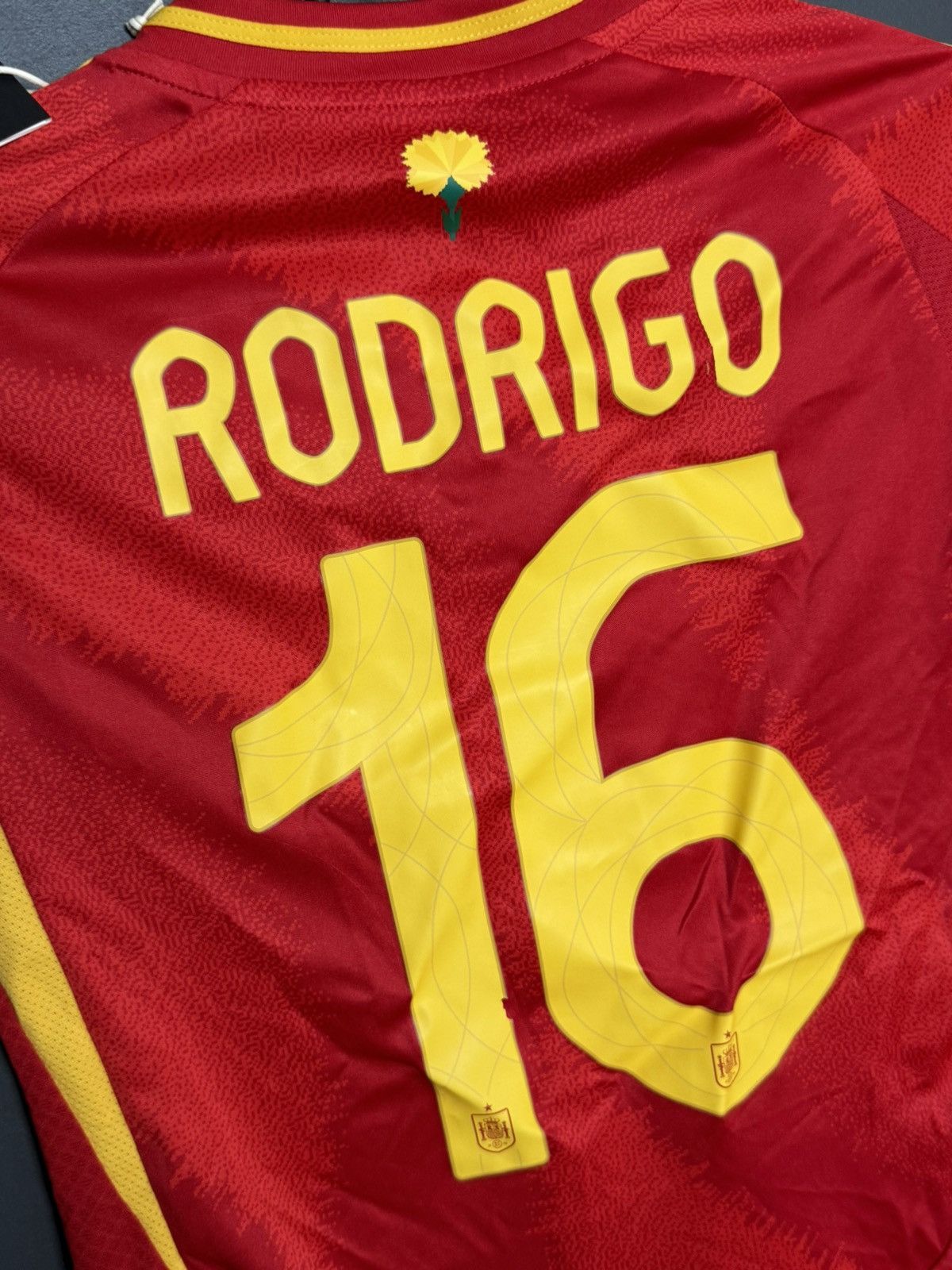 Adidas KIDS New Spain 24/25 Home Rodri Football Jersey T-Shirt Size US XS / EU 42 / 0 - 3 Thumbnail