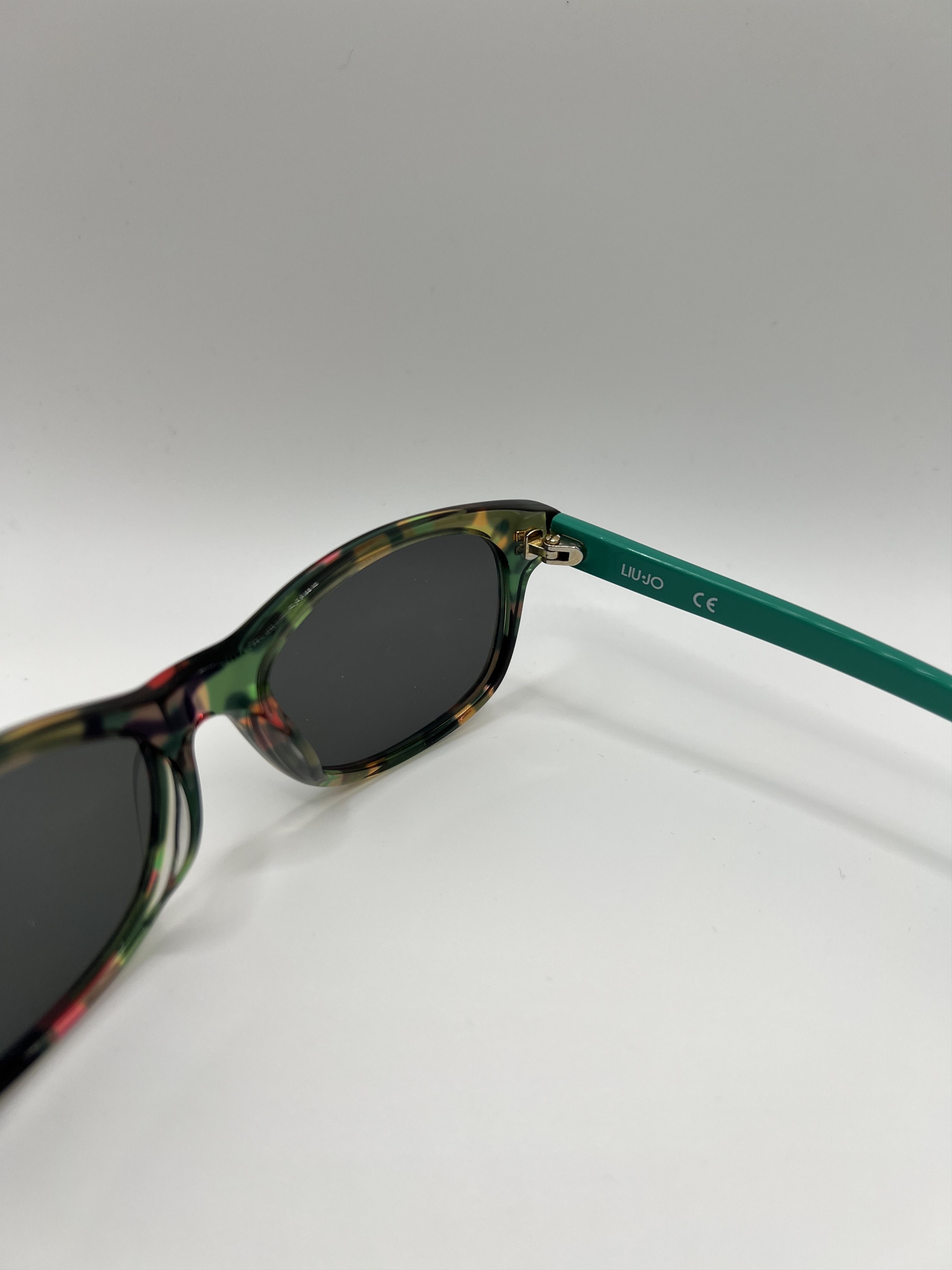 Liu Jo Liu Jo LJ3601S Green Marble Girl's Sunglasses Size ONE SIZE - 5 Thumbnail