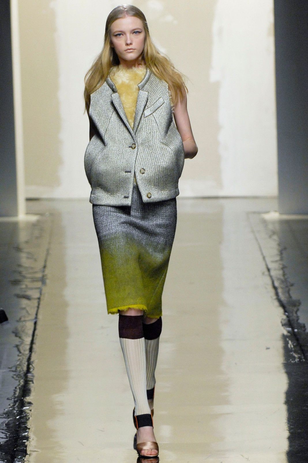 Prada Runway SS07 Prada - Fur Blended Elasthine Vest Size S / US 4 / IT 40 - 1 Thumbnail
