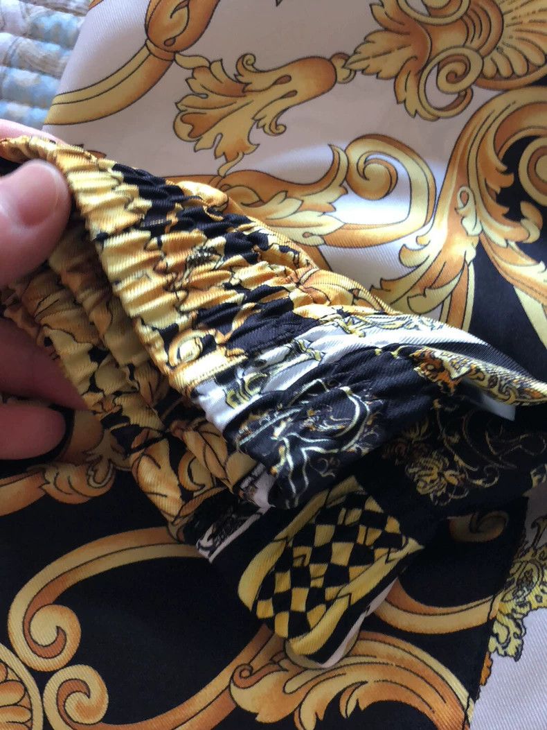 Versace Versace Sports leggings Size US 40 / EU 56 - 7 Thumbnail