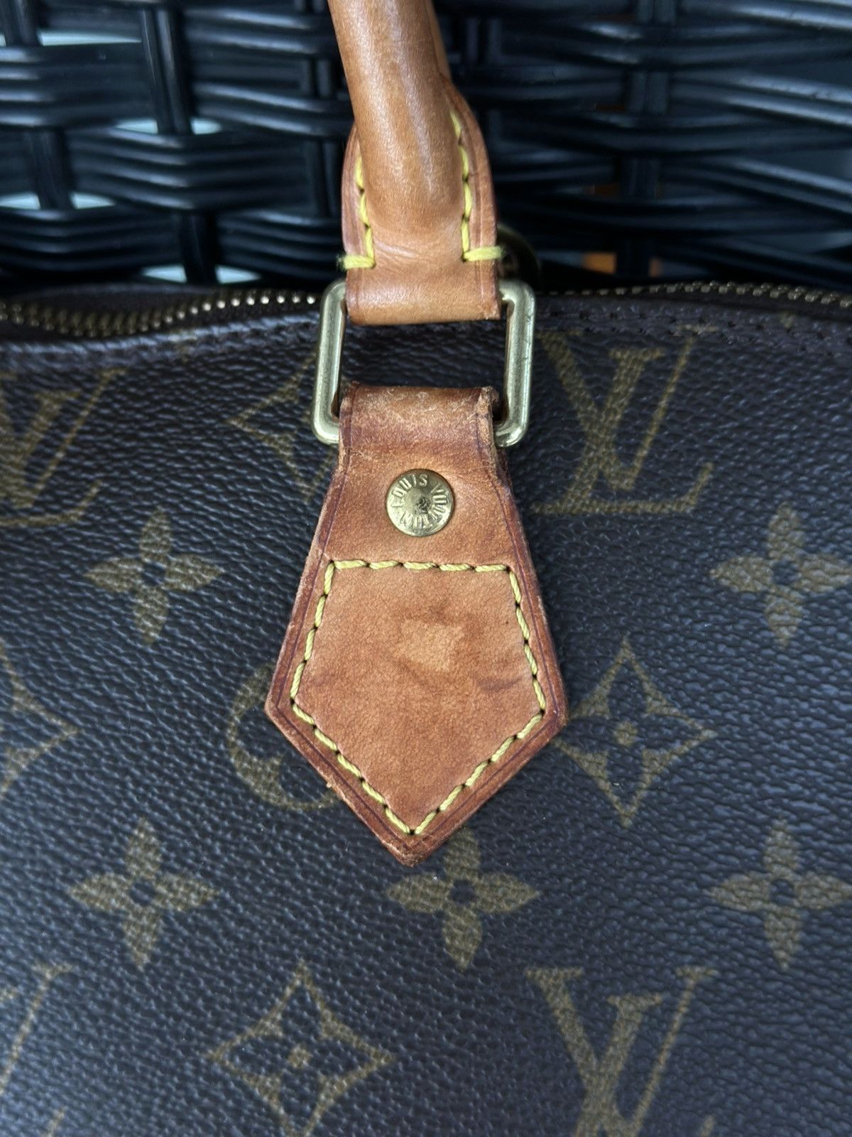 Louis Vuitton Louis Vuitton Alma PM Canvas Brown Monogram Leather Bag Size ONE SIZE - 5 Thumbnail