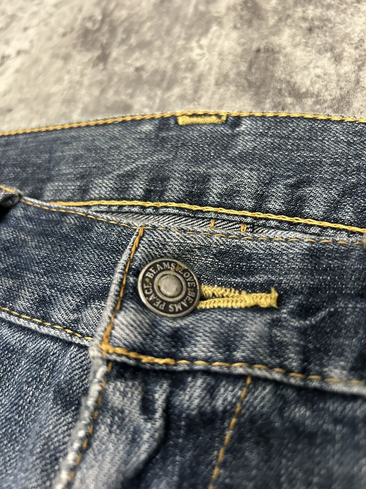 Beams Plus × Japanese Brand Beams Japan Faded Wash Distressed Jeans Size US 31 - 12 Thumbnail