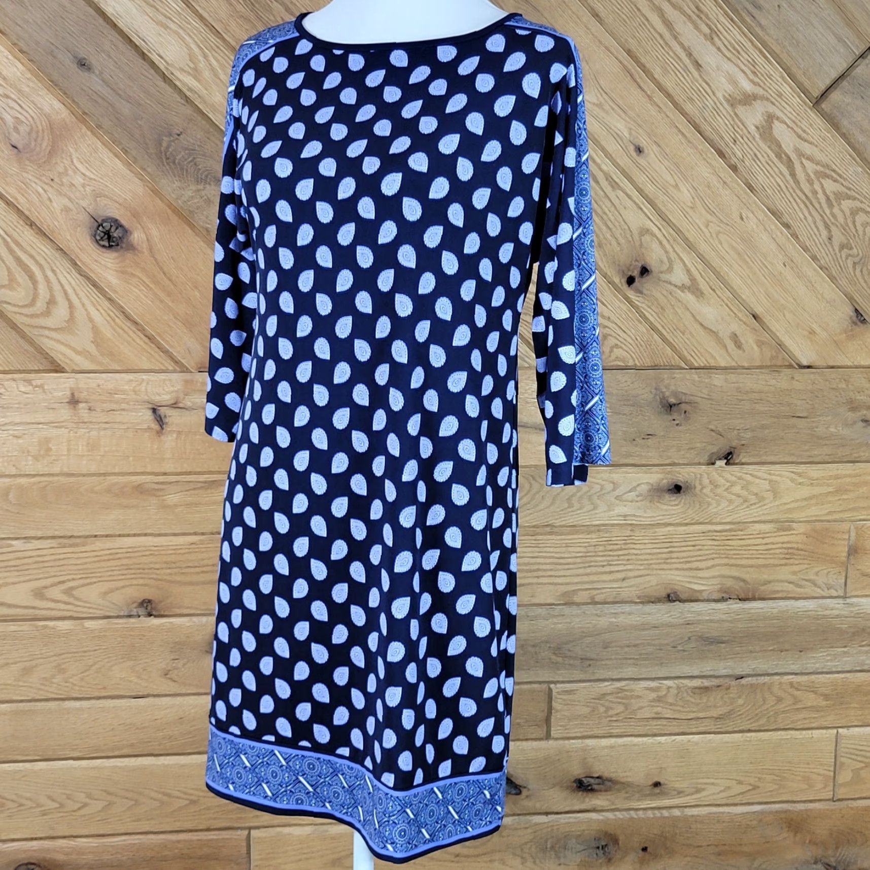 Michael Kors Michael Kors Womens Blouson Dress 3/4 Sleeve Blue XS Paisley Dress, Knee Length, Pullover, Casual, Polyester Elastane, Boat Neck, Regular Size Size XS / US 0-2 / IT 36-38 - 5 Thumbnail