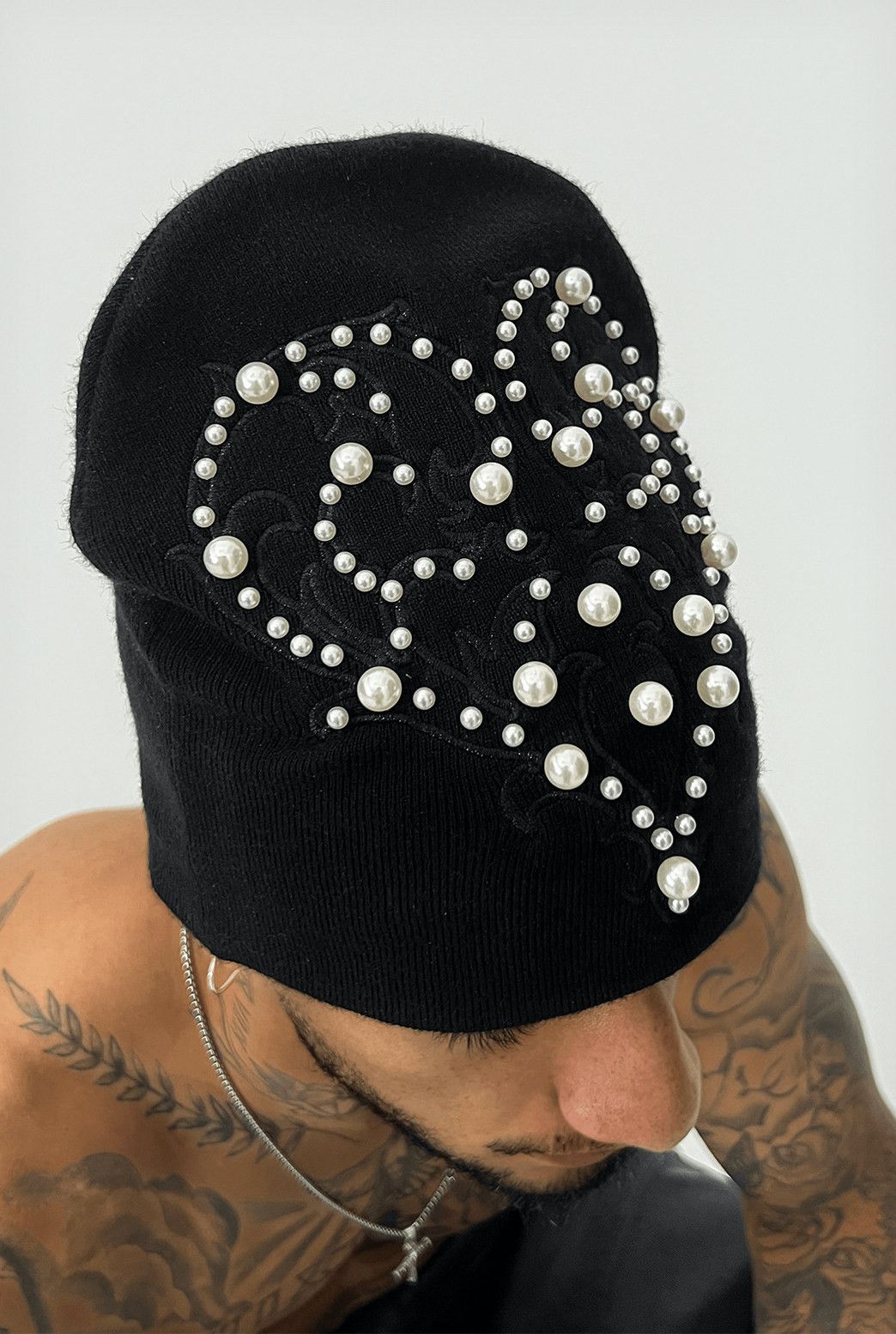 VIBE Pearl Heart Beanie Size ONE SIZE - 2 Thumbnail