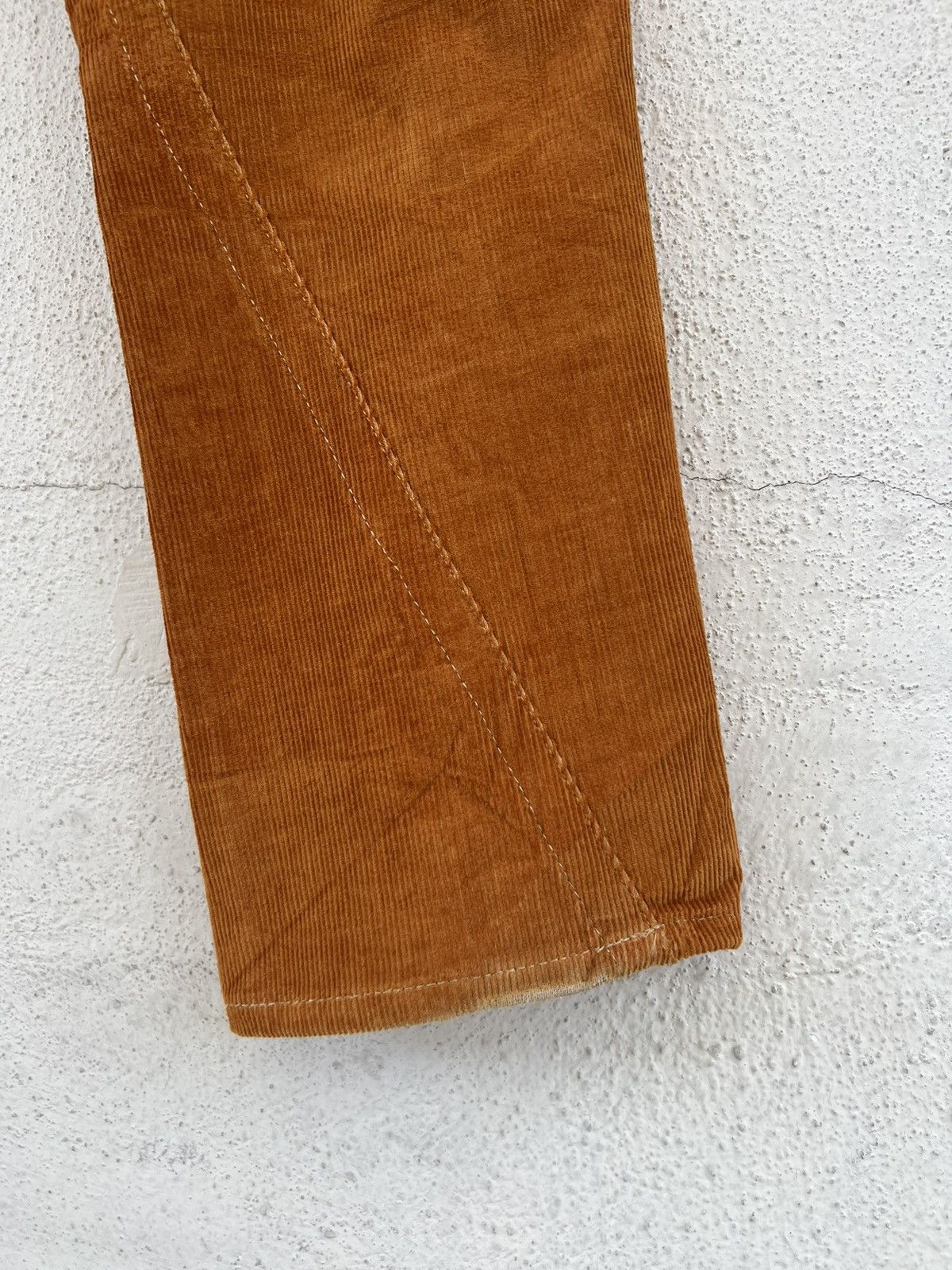 True Religion Vintage 2000s True Religion #803 Orange Corduroy Flare Pant Size US 28 / EU 44 - 21 Thumbnail
