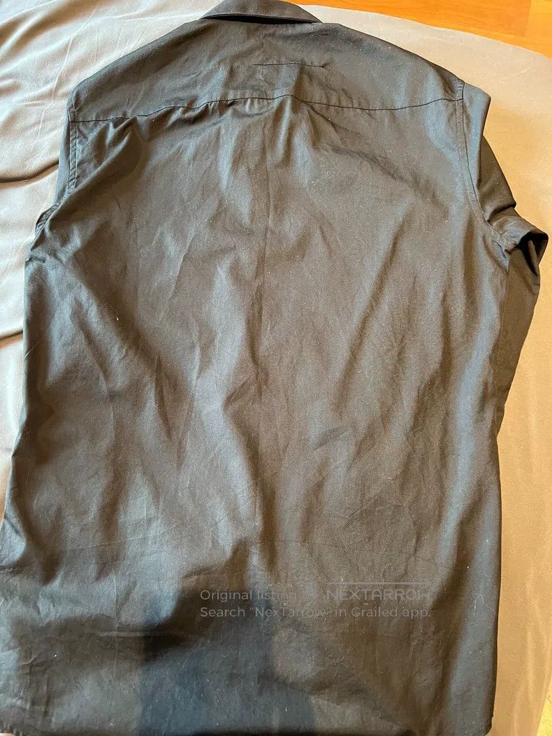 Givenchy Givenchy Front Letter Logo Black Short Sleeve T-shirt Size US M / EU 48-50 / 2 - 2 Thumbnail