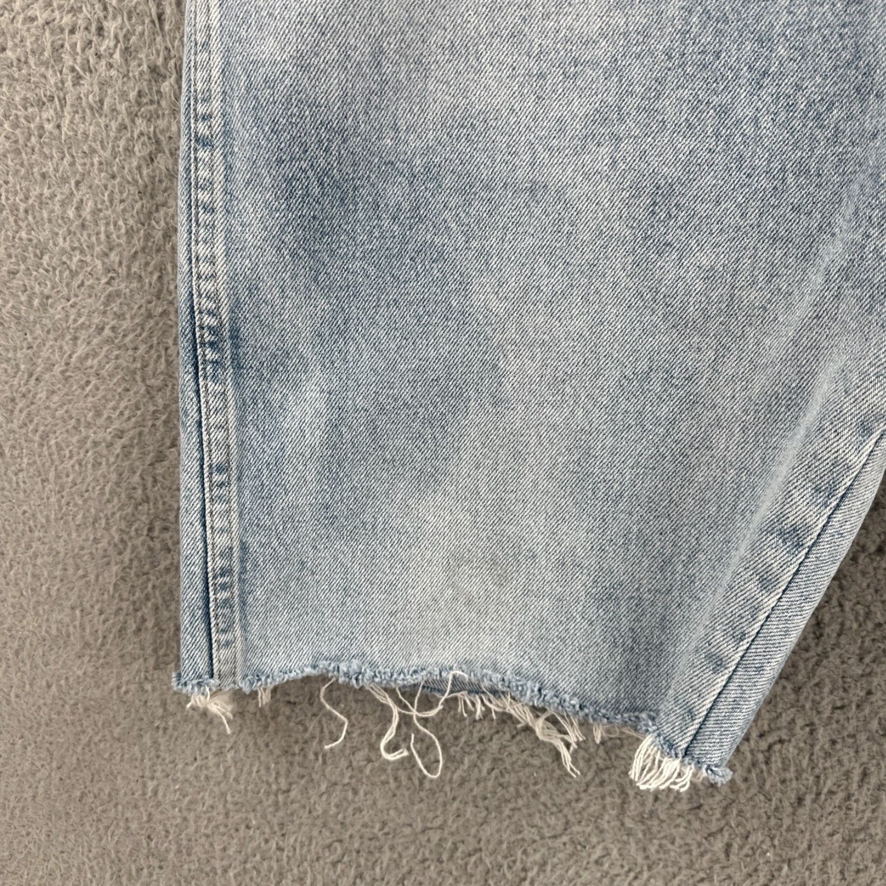 Denime VINTAGE Rustler Men Denim Shorts 9 Inseam 36 Blue Distressed Flat Front Casual 90s Americana Mens Size US 36 / EU 52 - 4 Thumbnail