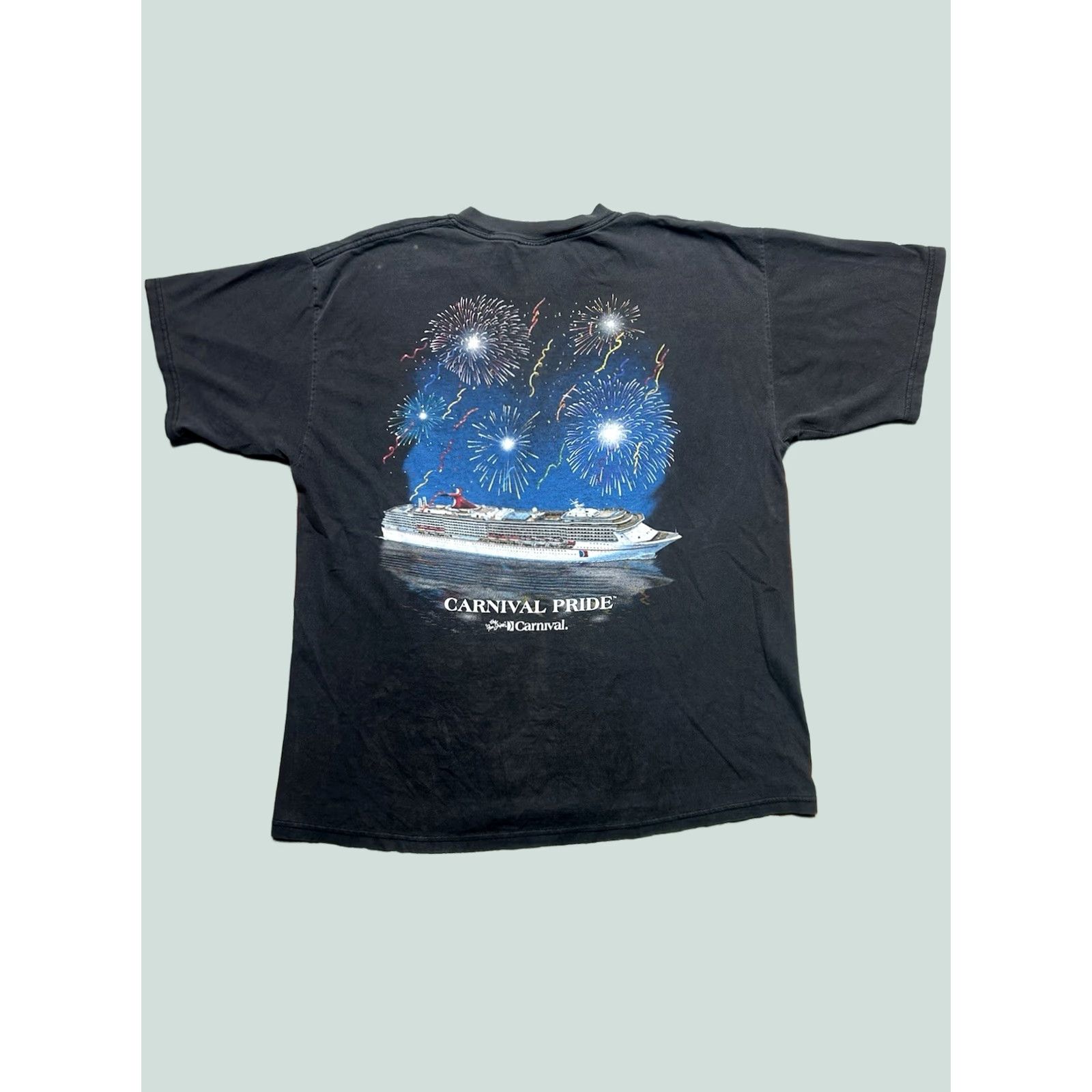 Vintage VINTAGE Carnival Pride Carnival Cruise Ship Fireworks Graphic T Shirt Black XL Men Size US XL / EU 56 / 4 - 1 Thumbnail