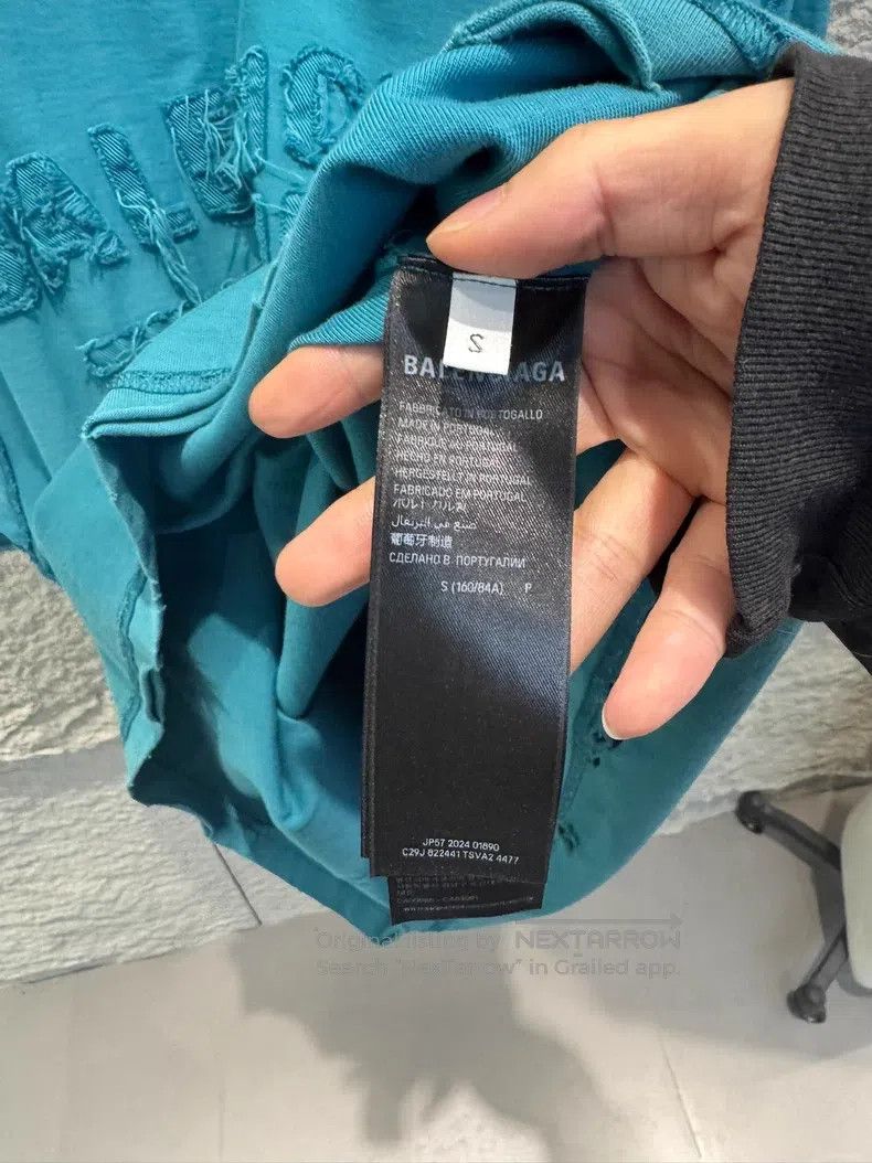 Balenciaga Balenciaga Teal Short Sleeve T-Shirt Size US S / EU 44-46 / 1 - 3 Thumbnail