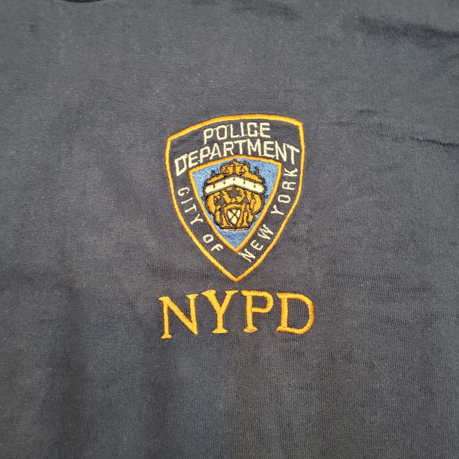 Fruit Of The Loom Vintage 90s NYPD Tee - Made in USA - L - Embroidered Size US L / EU 52-54 / 3 - 2 Thumbnail