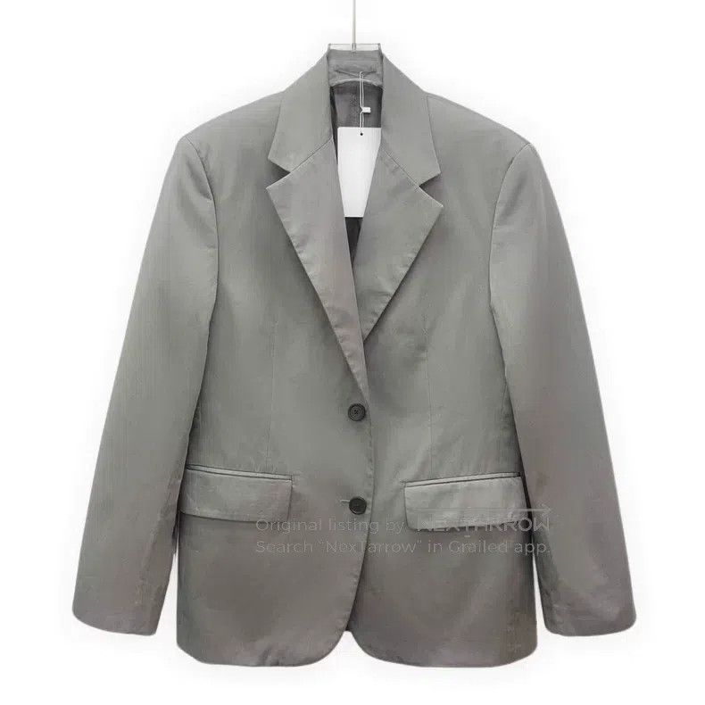 Prada 23 gray triangle standard cotton lapel single-breast