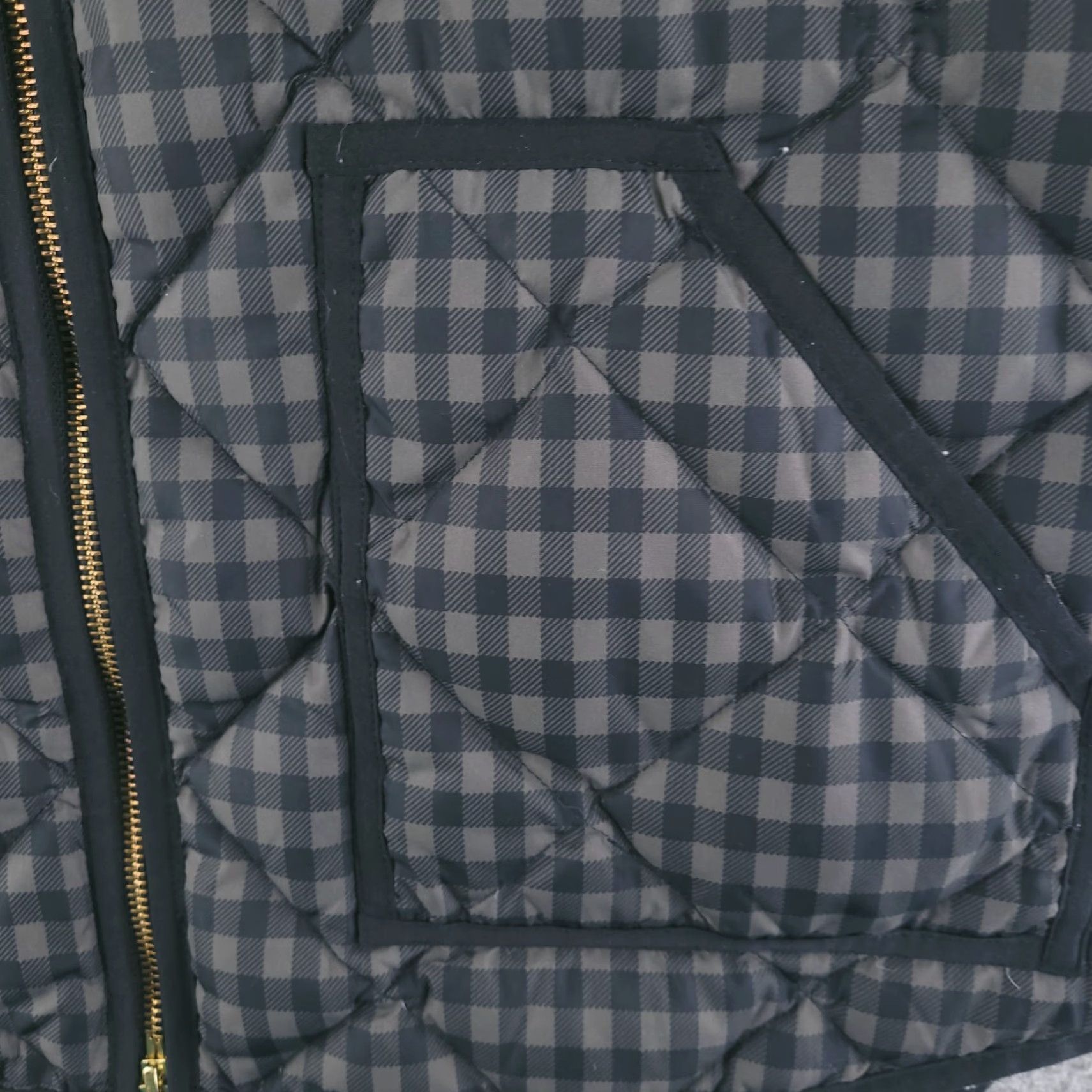 J.Crew J.CREW Puffer Vest Women Large Gray Down Puffer Jacket Vest Mockneck Herringbone Style, US Size L Womens Size L / US 10 / IT 46 - 2 Thumbnail