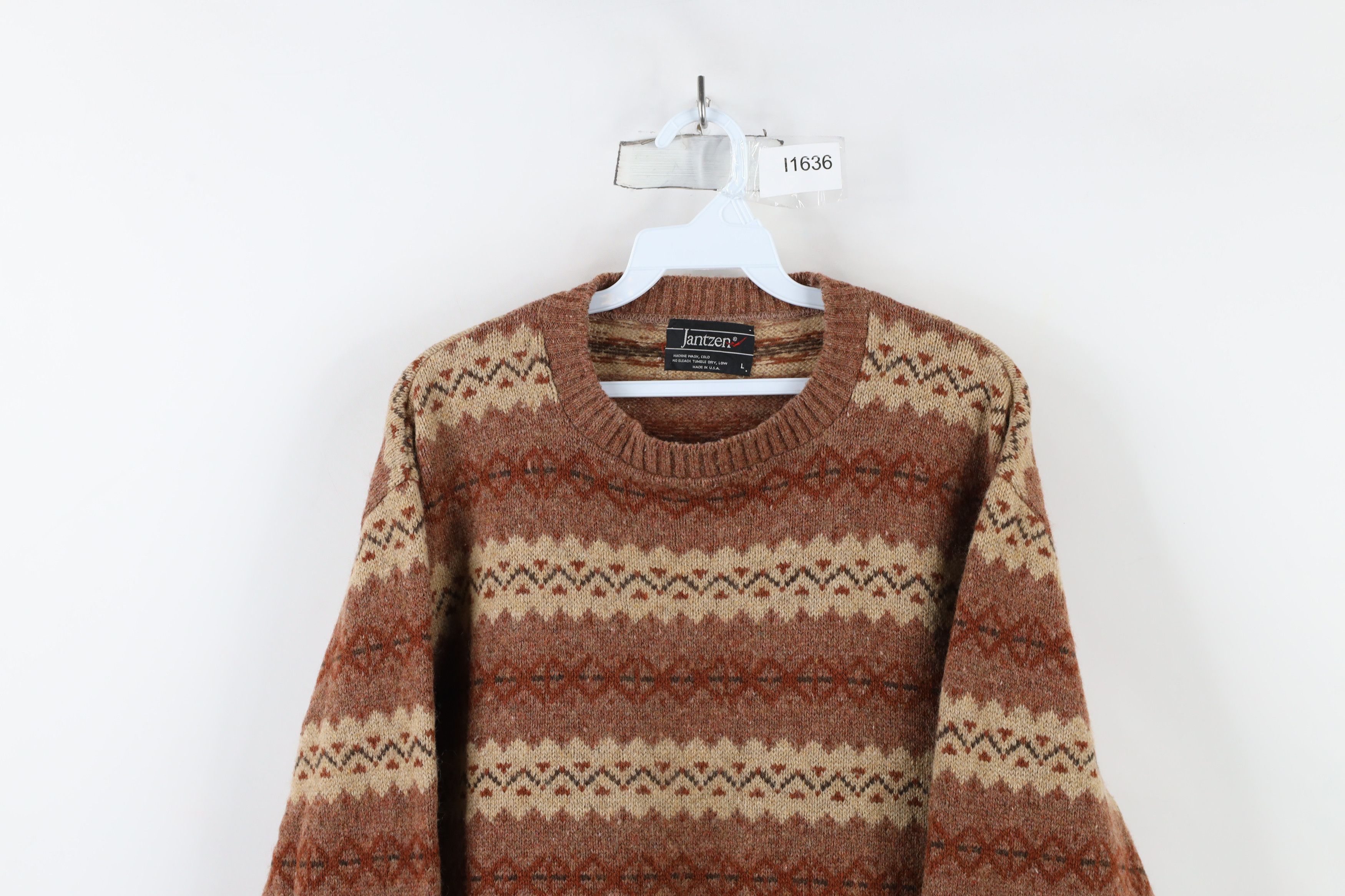Vintage Vintage 70s Streetwear Fair Isle Knit Crewneck Sweater USA Size US L / EU 52-54 / 3 - 2 Thumbnail