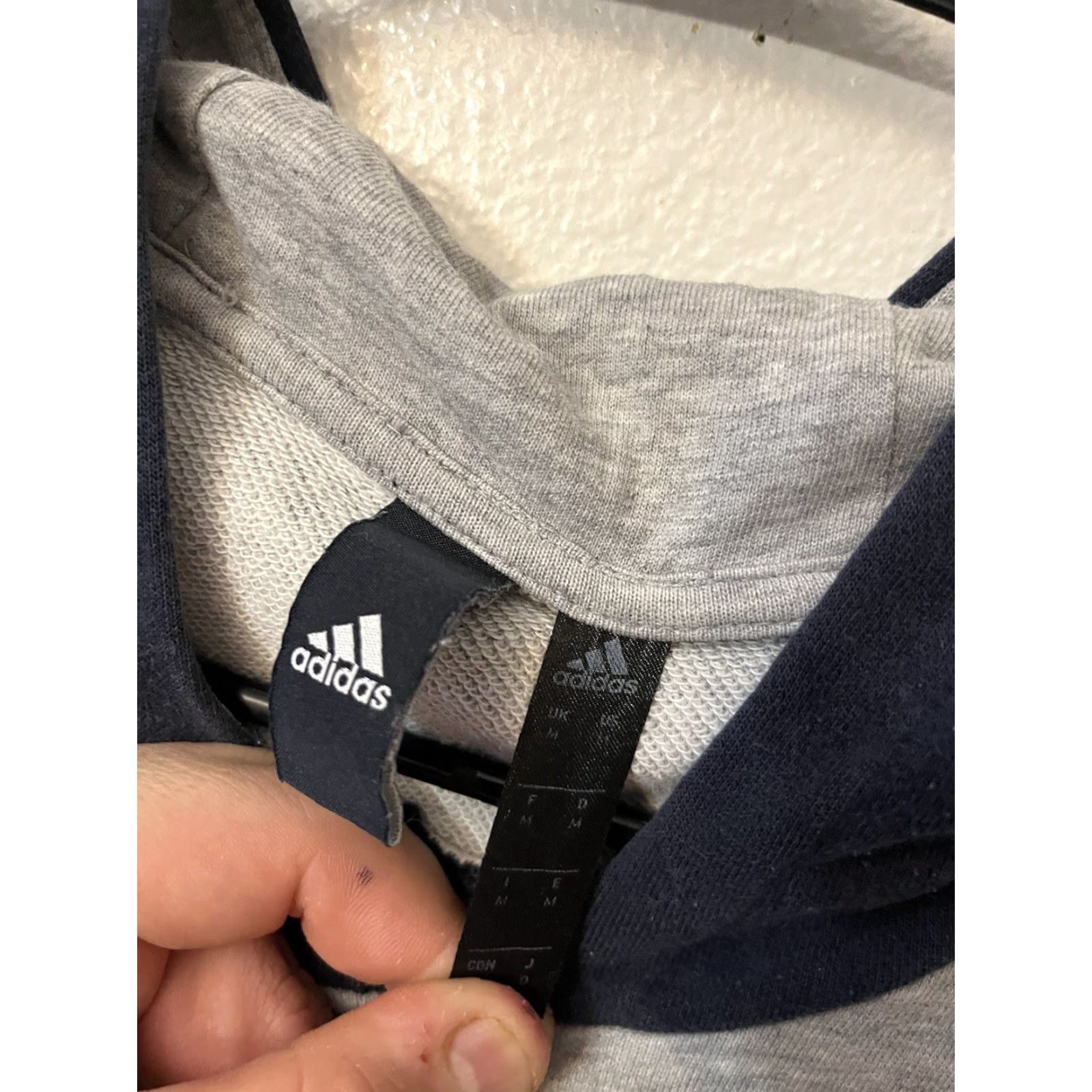 Adidas Adidas Hoodie Womens M Gray Colorblock Zip Pocket Sweatshirt Pullover Regular Baggy? Size M / US 6-8 / IT 42-44 - 2 Thumbnail