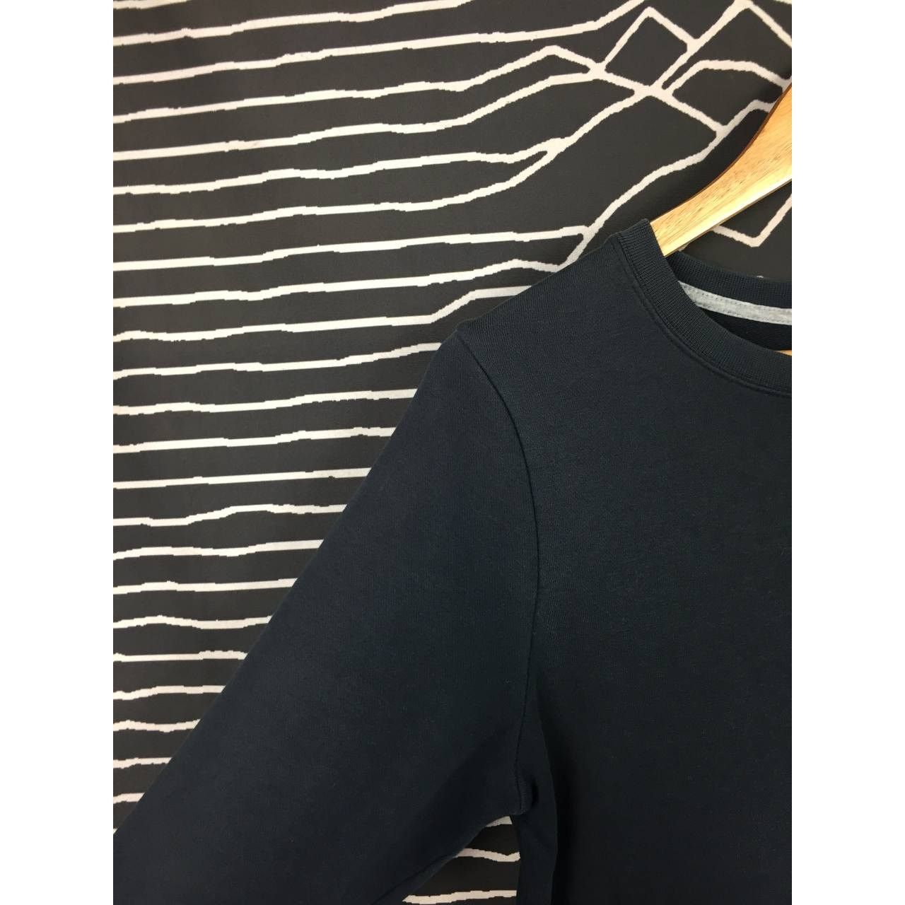 Nike Nike Embroidered Logo Essential Crewneck Sweatshirt Size US M / EU 48-50 / 2 - 5 Thumbnail