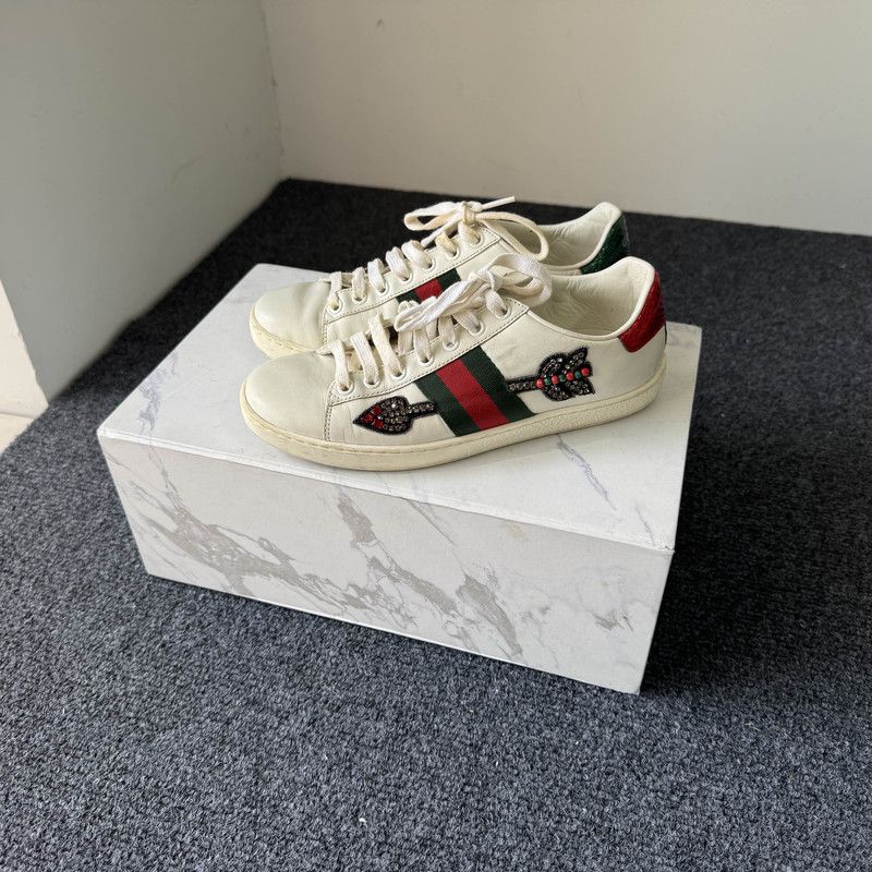 Gucci Gucci Ace Embroidered Fashion Sneakers for Women 0079 Size US 5 / IT 35 - 1 Thumbnail