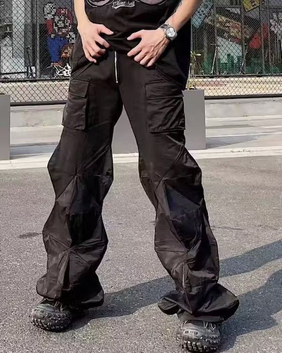 Black Color Irregular Cut Diamond Pleat Cargo Pants