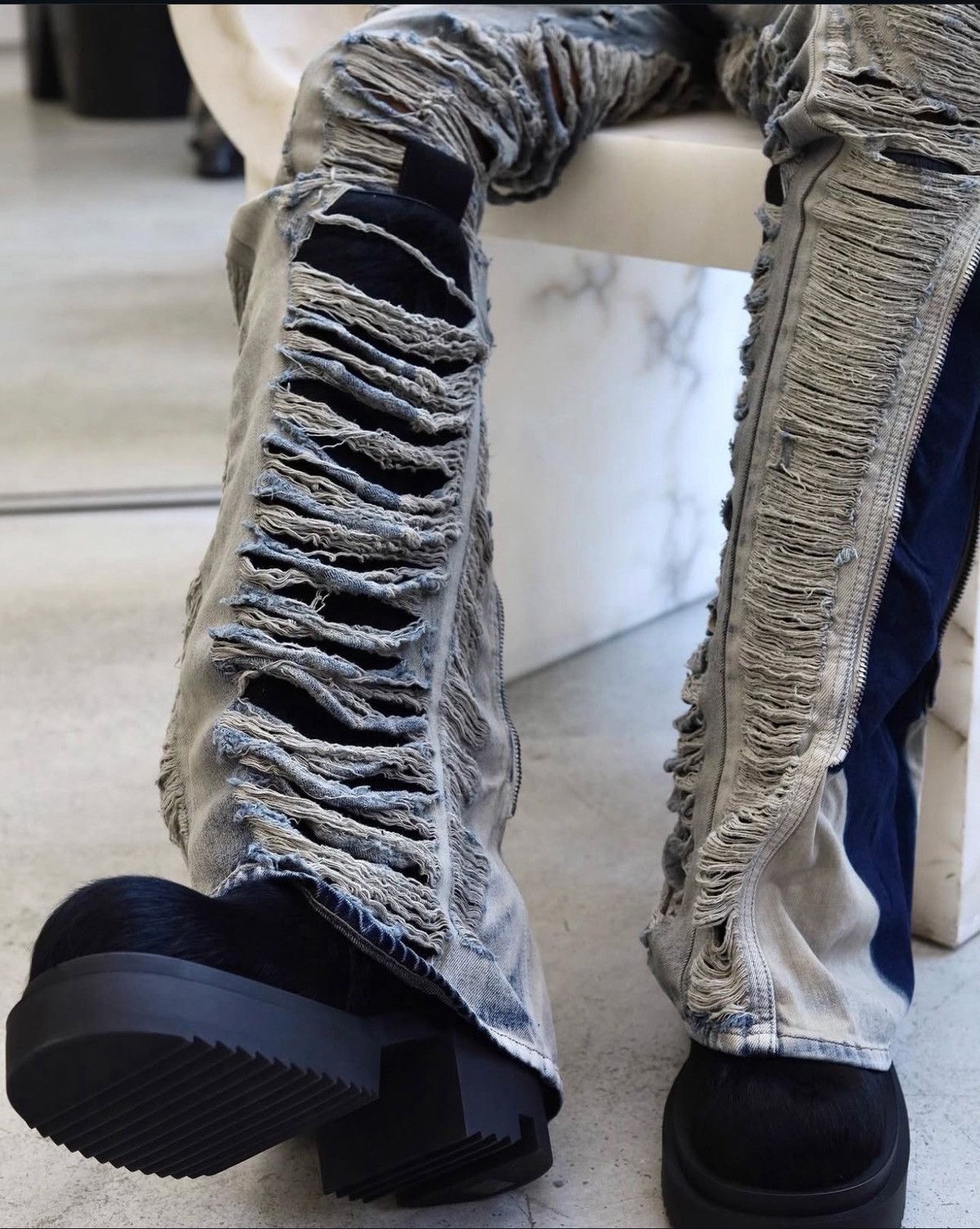 Rick Owens BNWT Rick Owens shredded bolan banana Size US 30 / EU 46 - 11 Thumbnail