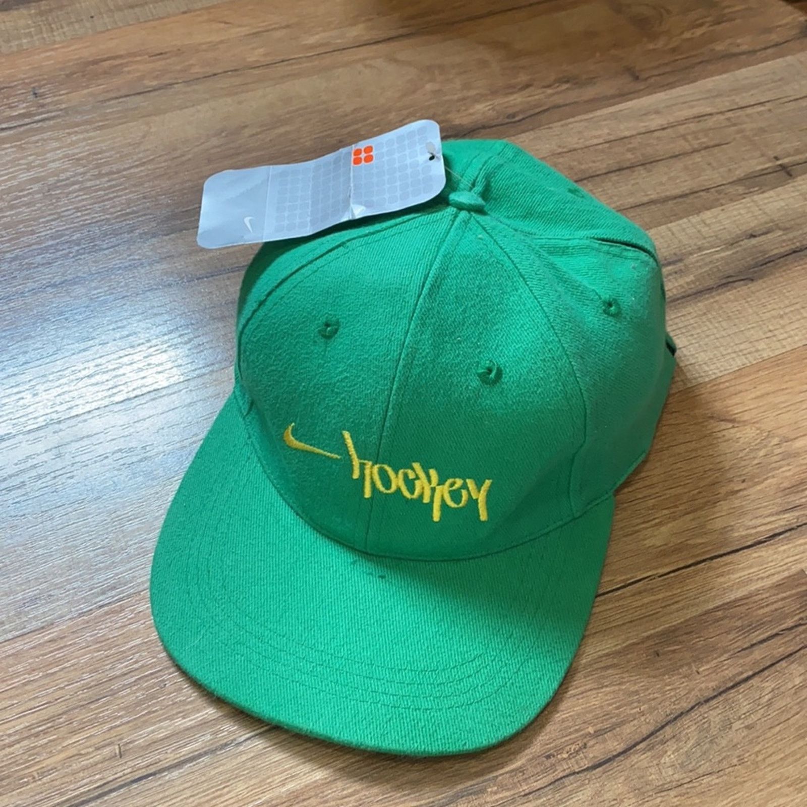 Nike 2001 Nike Hockey Team Is Trust Hat Size ONE SIZE - 1 Thumbnail