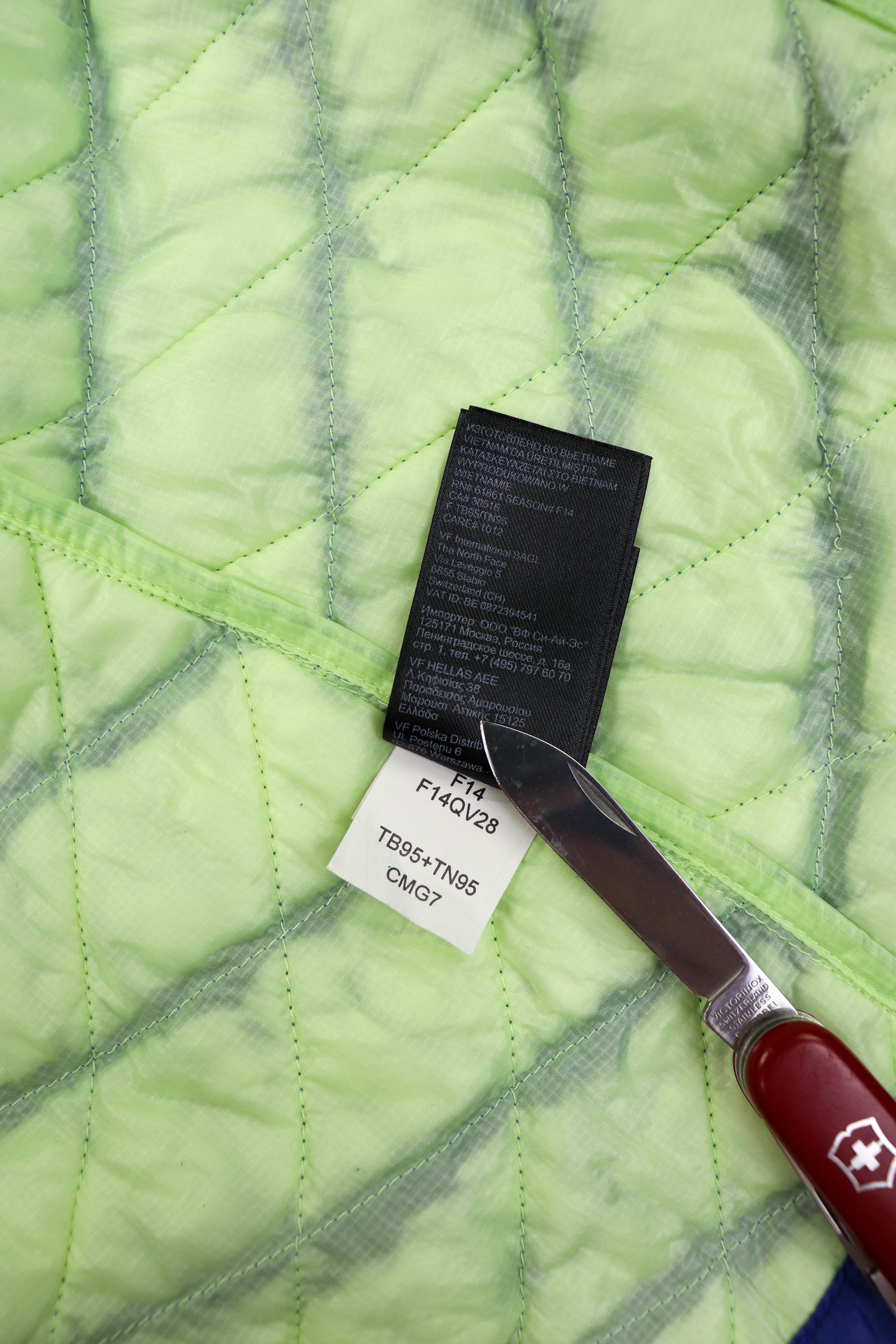 The North Face The North Face Vintage Thermoball Primaloft Quilted Jacket Size M / US 6-8 / IT 42-44 - 20 Thumbnail