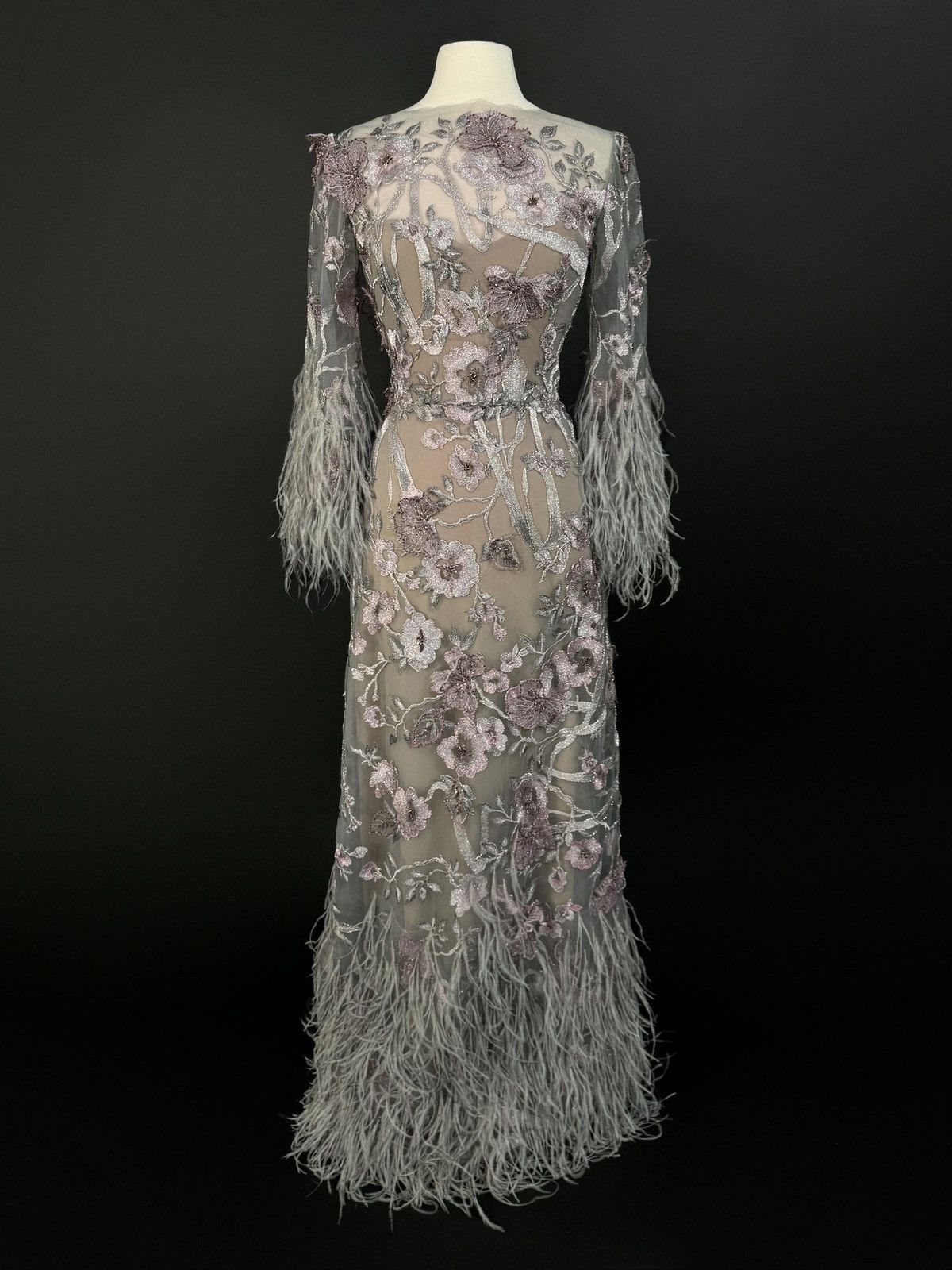 Marchesa Brand New US 10 Marchesa Evening Gown Size L / US 10 / IT 46 - 1 Thumbnail