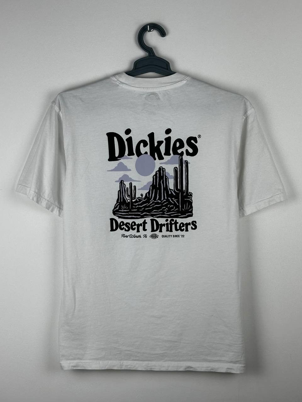 Dickies Dickies White Desert Drifters Graphic Print T Shirt Size US M / EU 48-50 / 2 - 1 Thumbnail