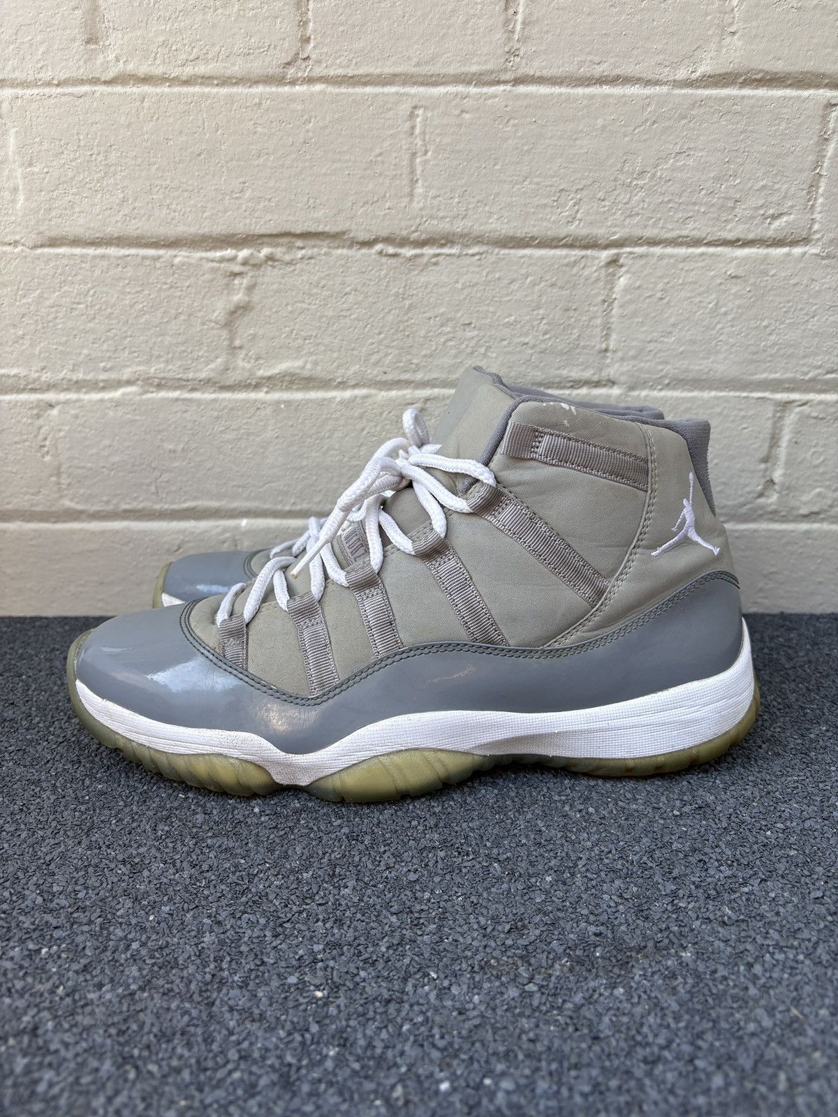 Jordan Brand × Nike Air Jordan 11 Retro 'Cool Grey' 2010 Reissue Size US 10 / EU 43 - 1 Thumbnail
