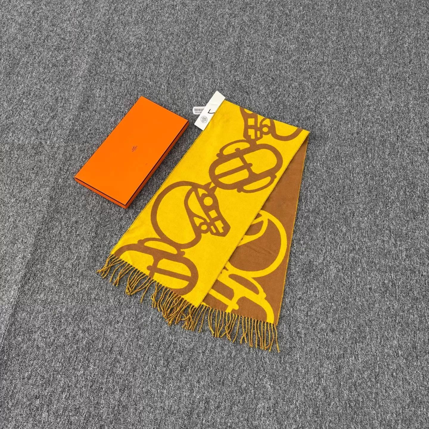 Hermes Hermes Ring & Tassel Scarf Yellow-Caramel Cashmere Size ONE SIZE - 1 Thumbnail