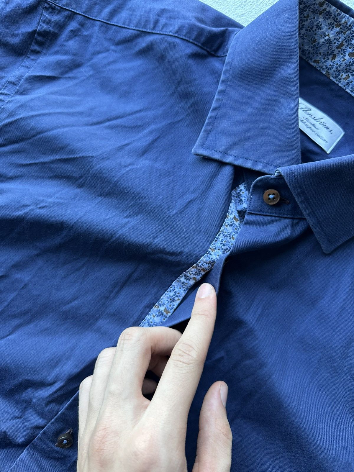 Strenstroms 🚨Stenstroms Men 15 1/2 39 M Casual Shirt blue luxury flowers Size US M / EU 48-50 / 2 - 6 Thumbnail