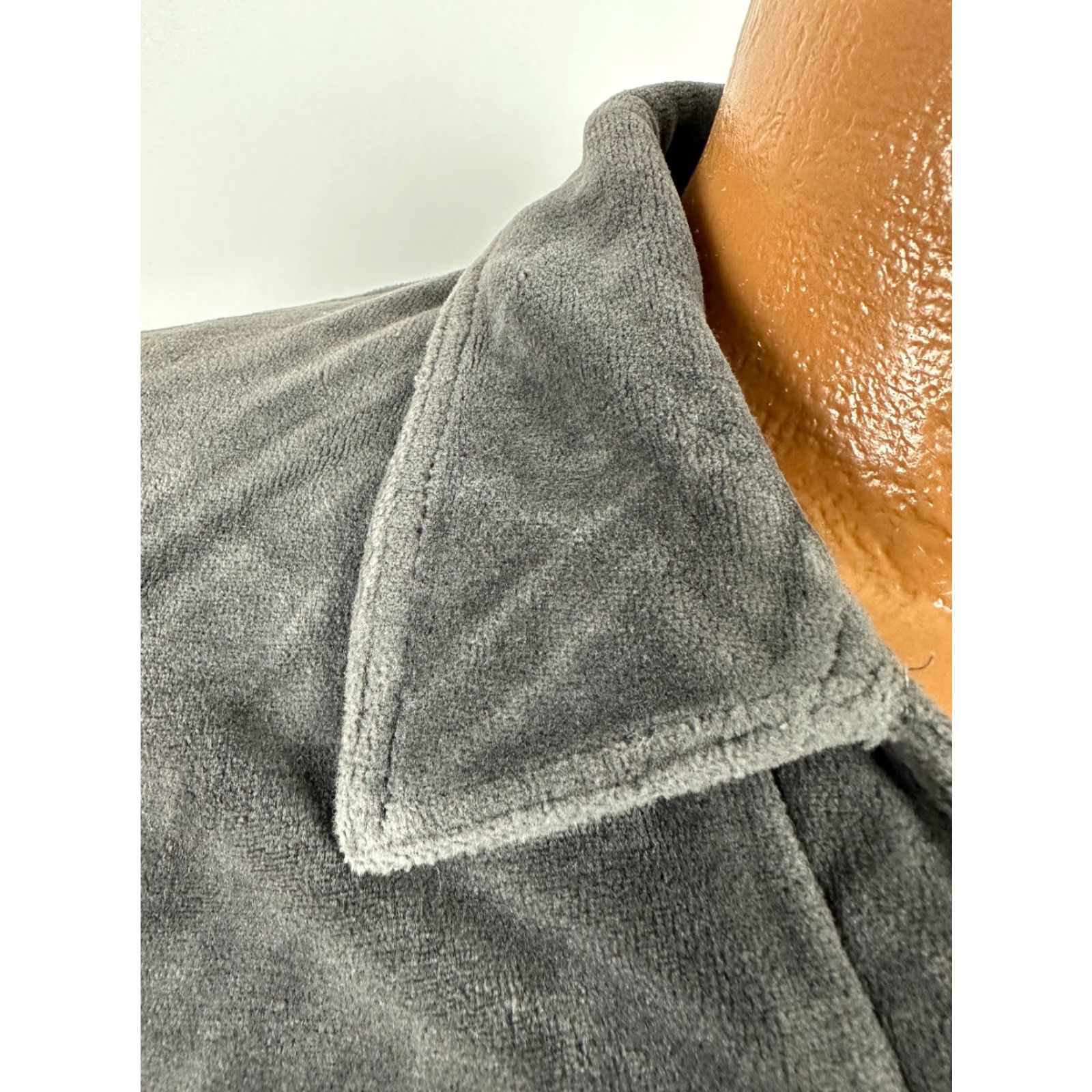 Vintage VINTAGE Montgomery Ward Sweatshirt 80s Velour Mens L Gray Collared Pockets Midweight Retro 80s Mens Size US L / EU 52-54 / 3 - 3 Thumbnail